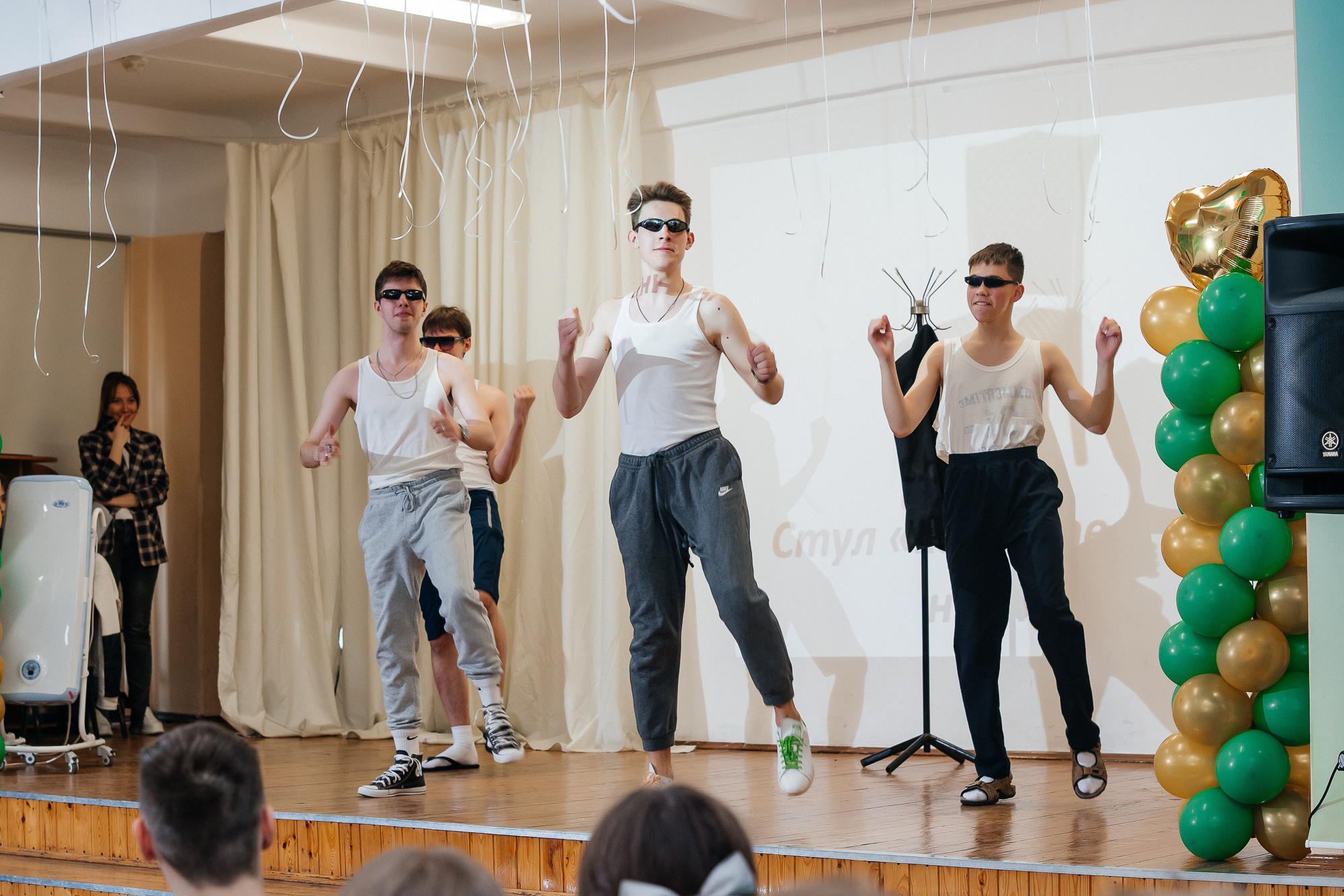 101 лицей — Последний звонок (25 мая 2022). Свадебный и семейный фотограф Крамар Наталья