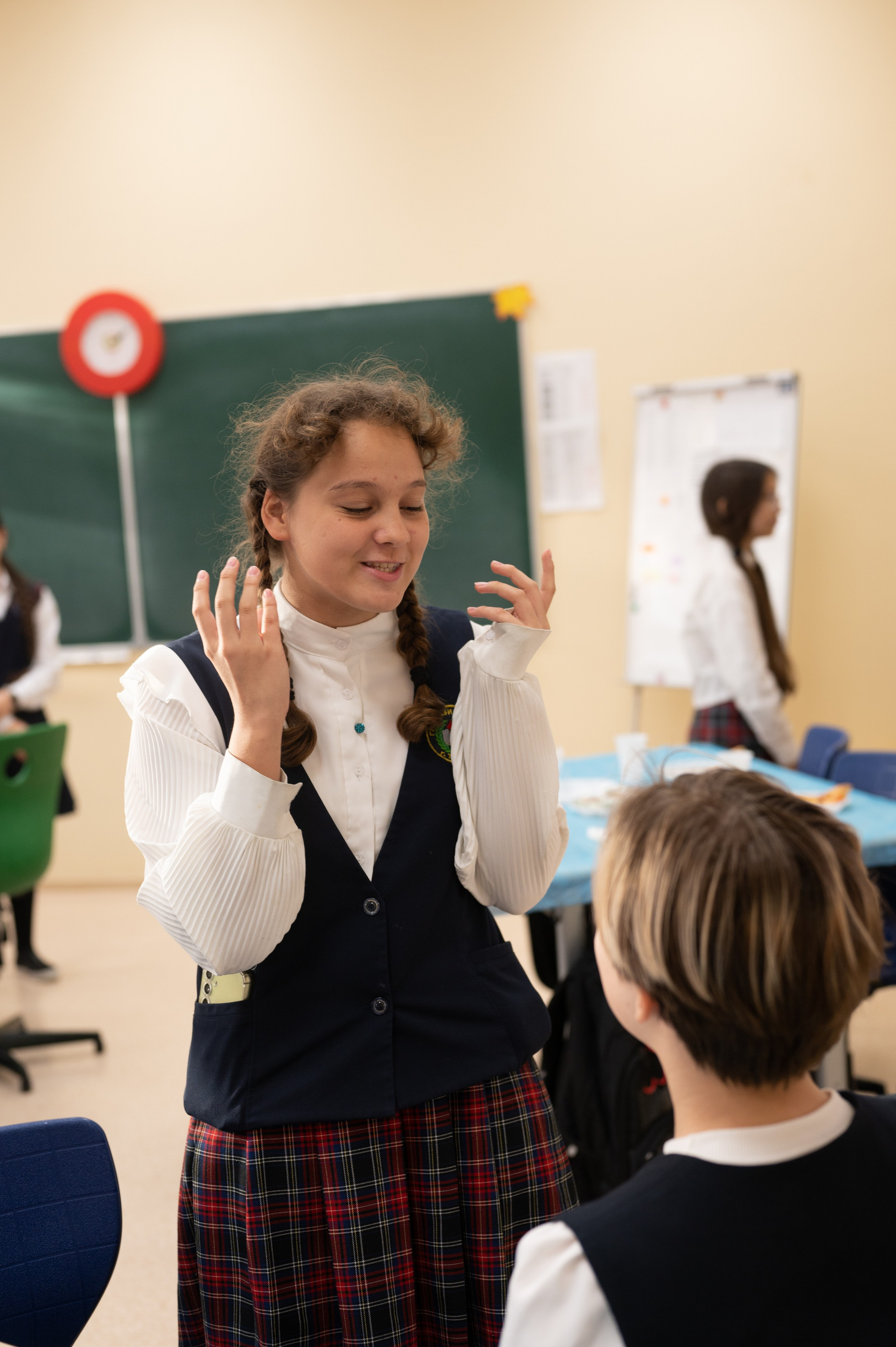 Репортаж мероприятия в классе 5Ж 16 гимназия 2024 г. Фотограф новорожденных, семейный детский в Тюмени Татьяна Морозова