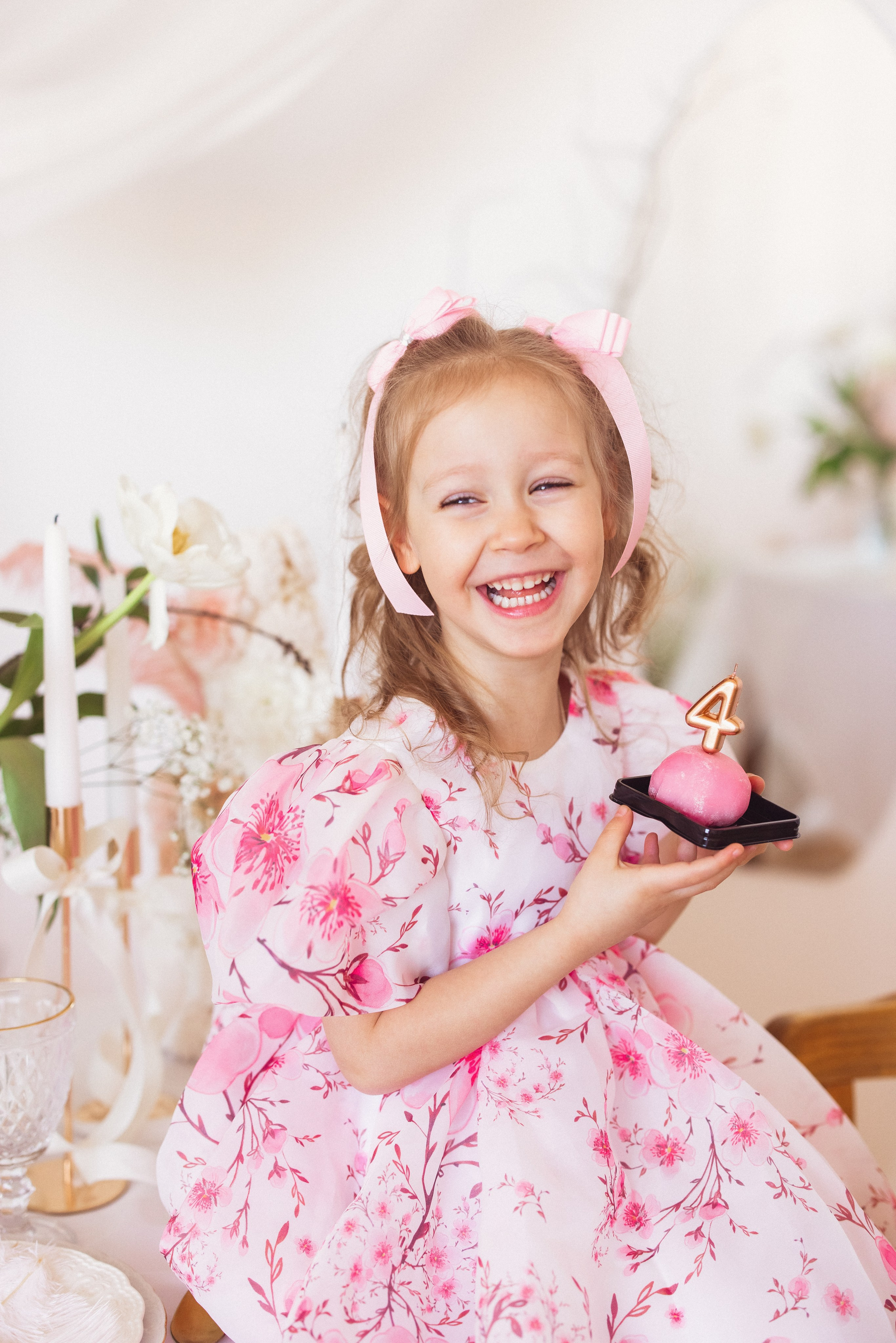 Фотосессия с живыми цветами в фотостудии г. Краснодар. Семейный и детский фотограф в Краснодаре Анна Трашкова