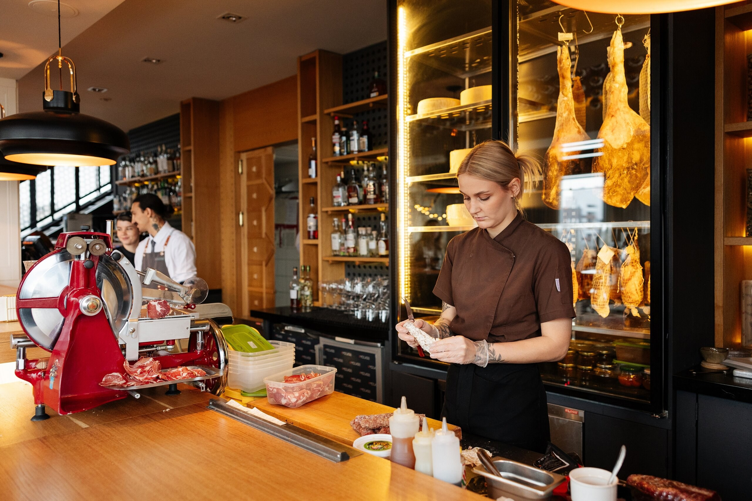 Гастрономический ресторан Москва. Свадебный и репортажный фотограф в Воронеже Сергей Максимов