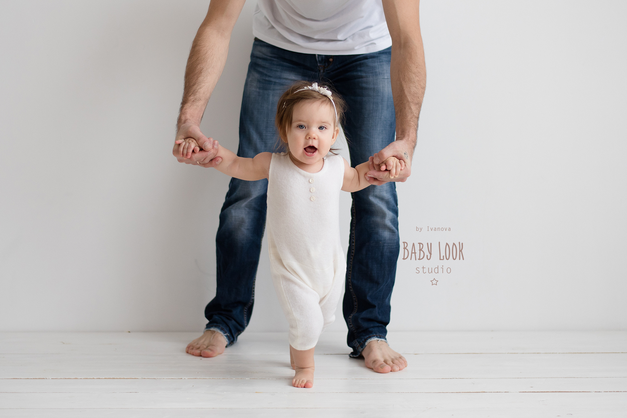 Фотосессия до года в Пскове. Фотограф новорожденных , семейный и  детский фотограф в Пскове Иванова