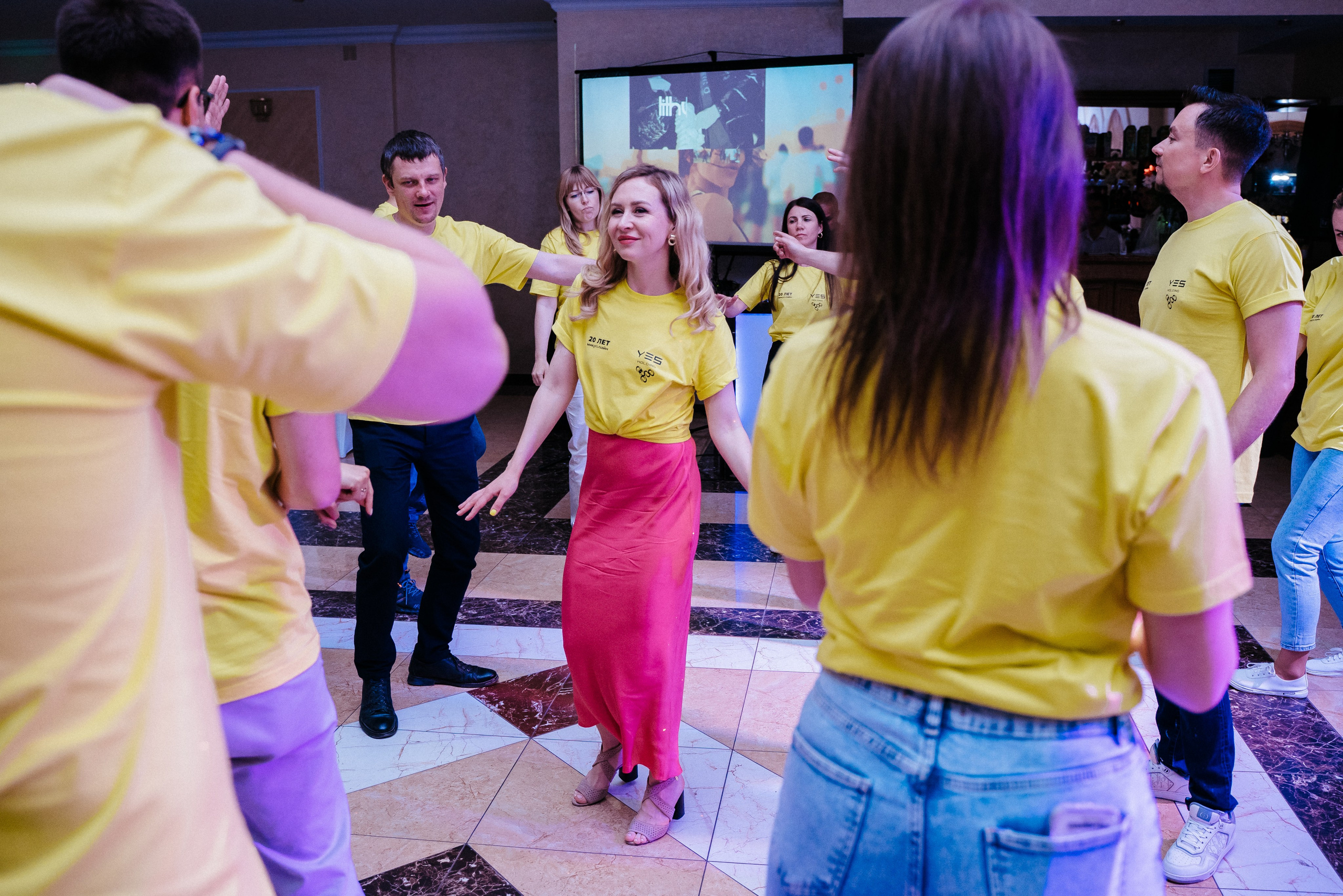 Yes Holding. Свадебный фотограф в Симферополе