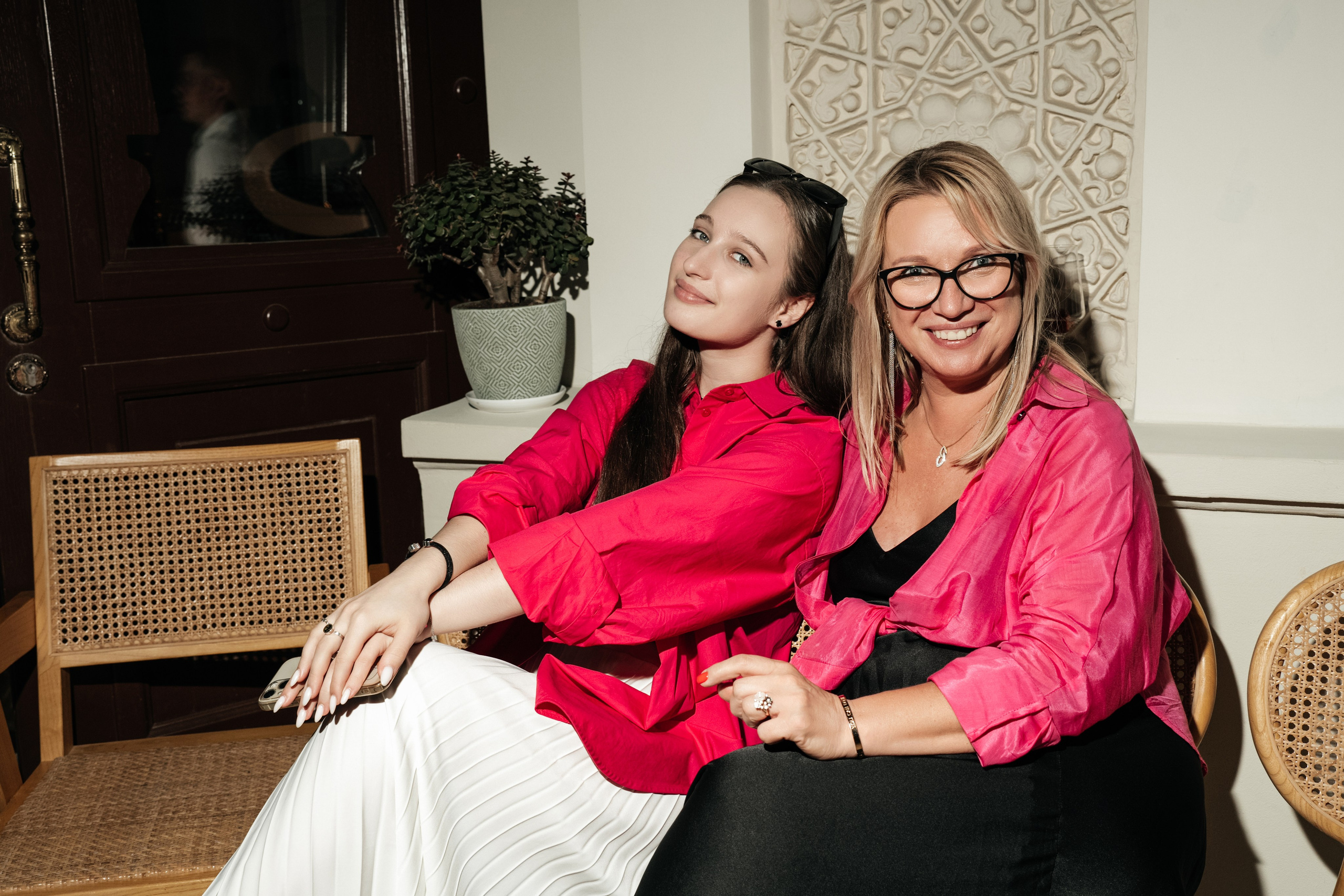 Ресторан Домик в саду, ВДНХ. Свадебный фотограф Москва Александра Аверкова