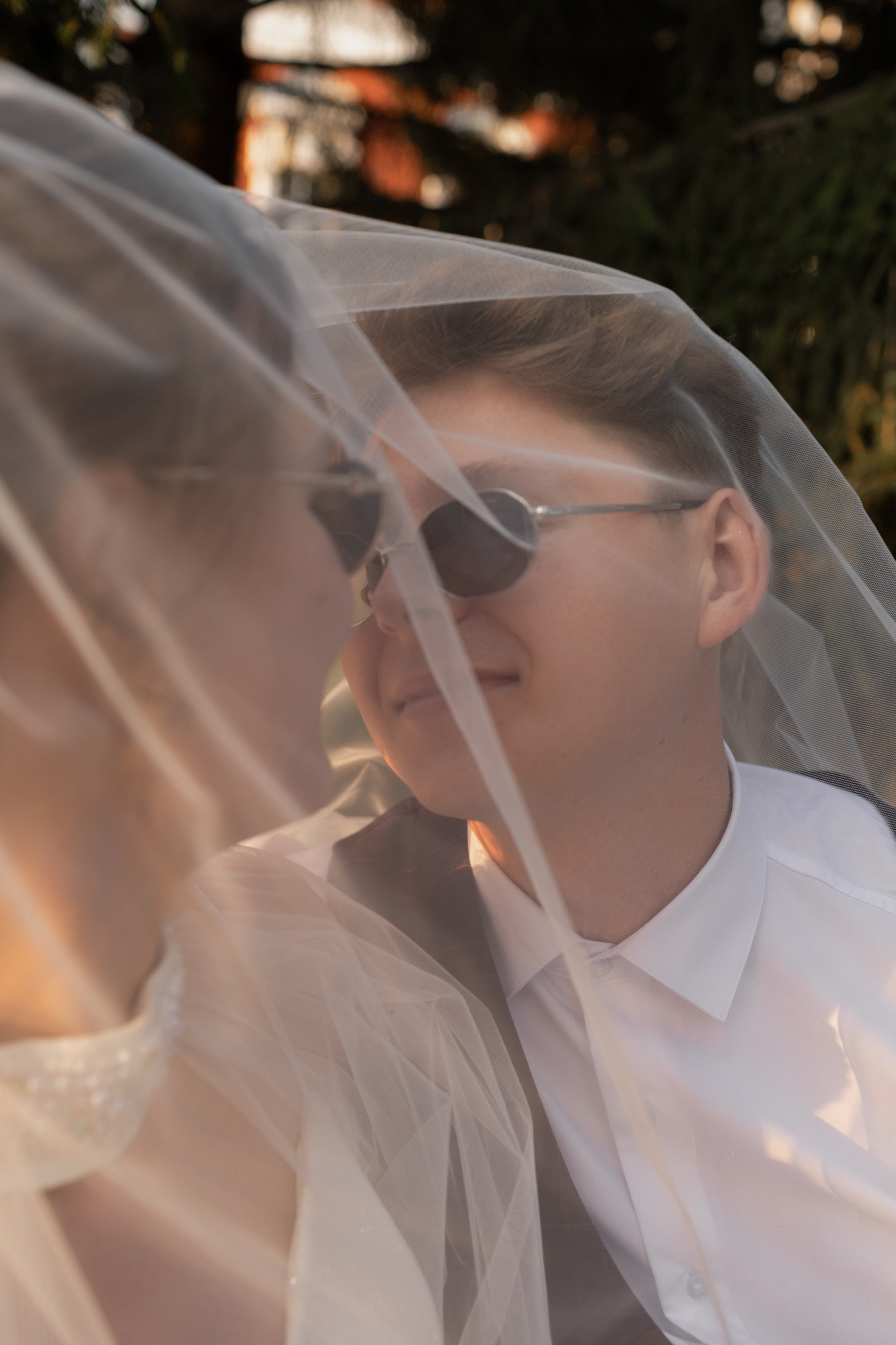 Владислав и Юлия Вечерняя прогулка по городу. Свадебный Фотограф в Иркутске Екатерина Елисеева