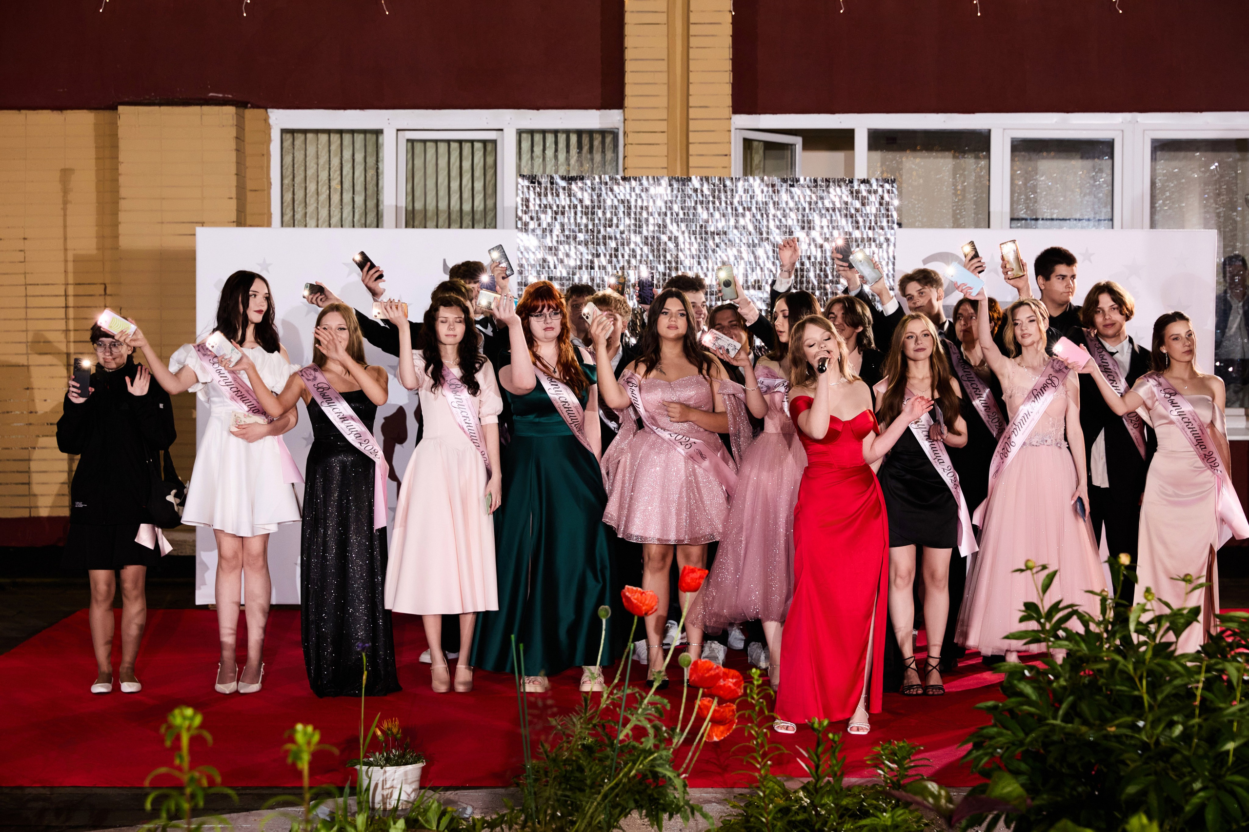 Выпускной 11 класс. Свадебная, репортажная фотосъемка и видеосъемка в Минске. Илья и Юлия Ширмановы. Фотограф | Видеограф | Минск