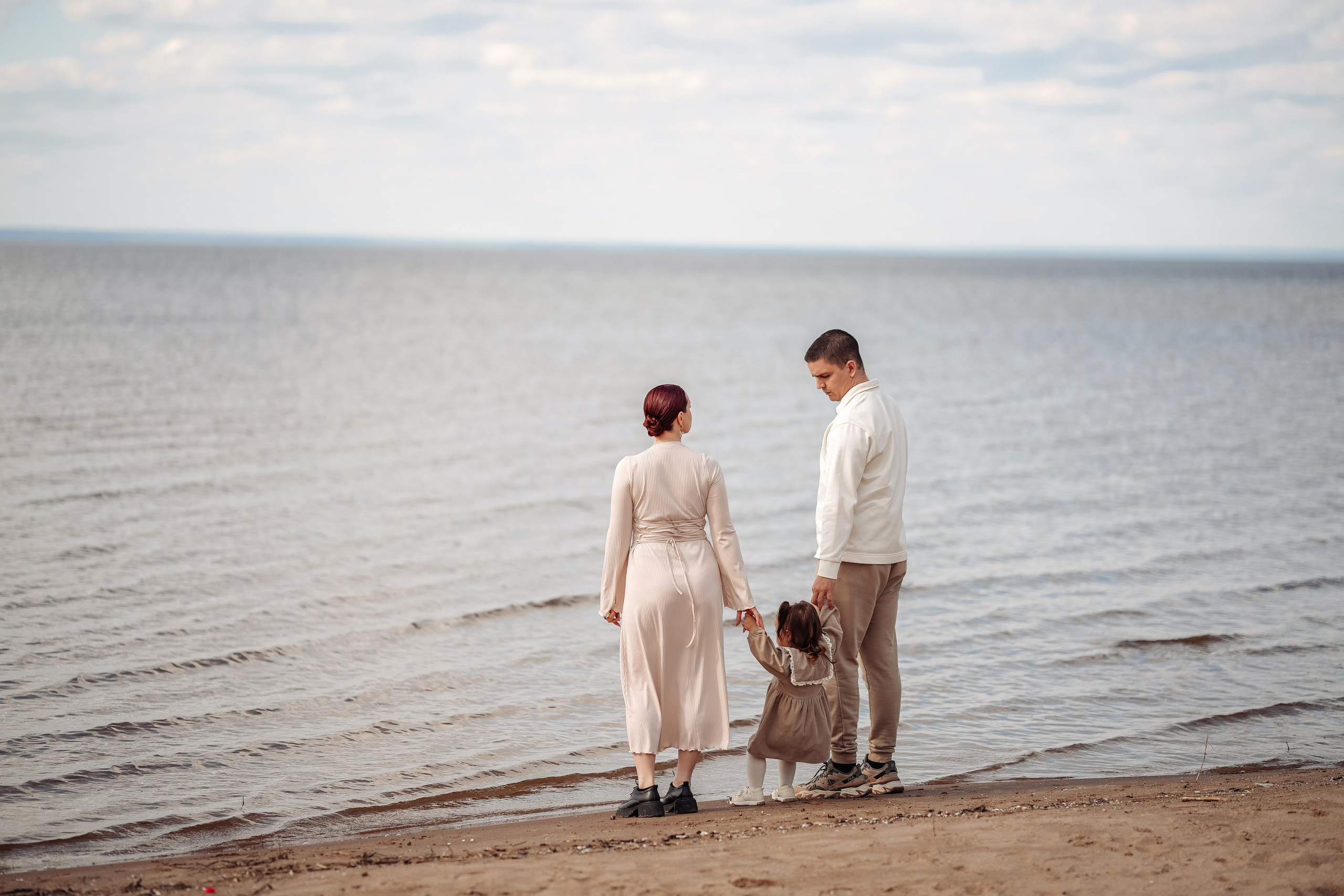 Берег Волги. Семейный и свадебный фотограф в Ульяновске Арина Авдеева