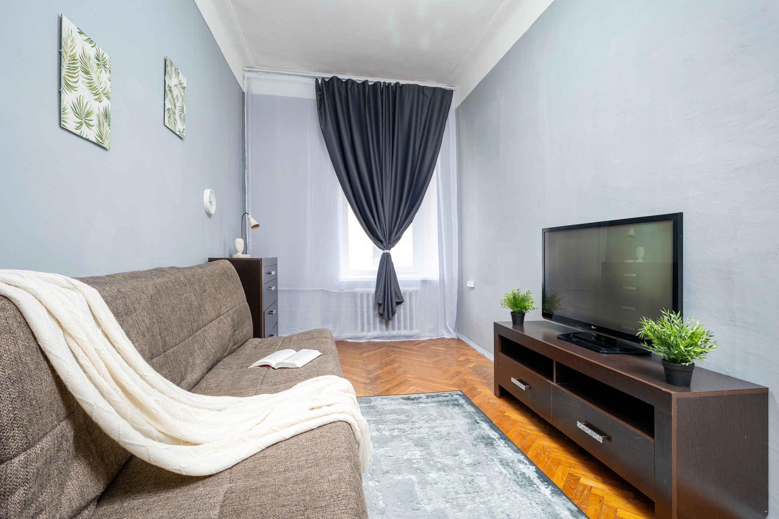 Квартира в перекупном переулке. Интерьерный фотограф. Фото- видеосъемка недвижимости Санкт-Петербург