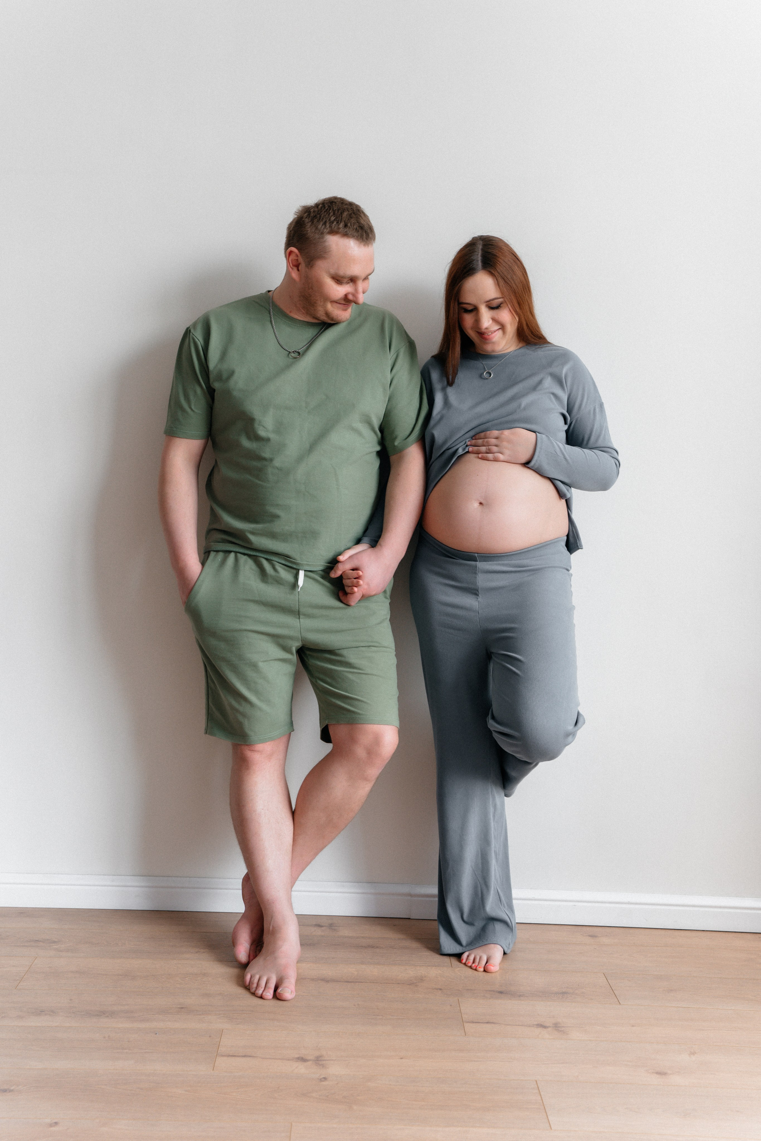 Нежность ожидания: фотосессия беременной девушки. Ваш семейный фотограф в Минске — Вика Трегубова