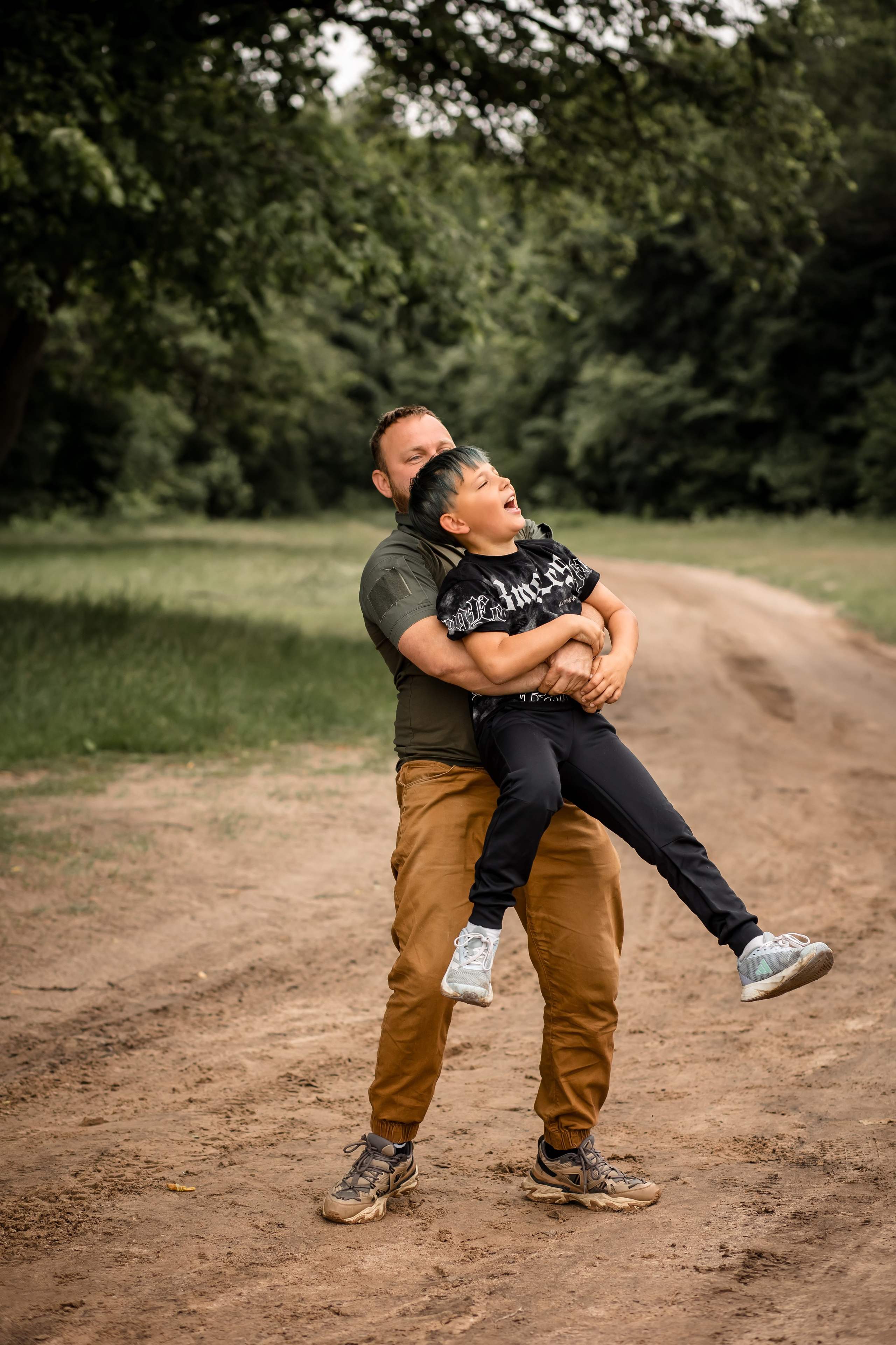 Катя с детками