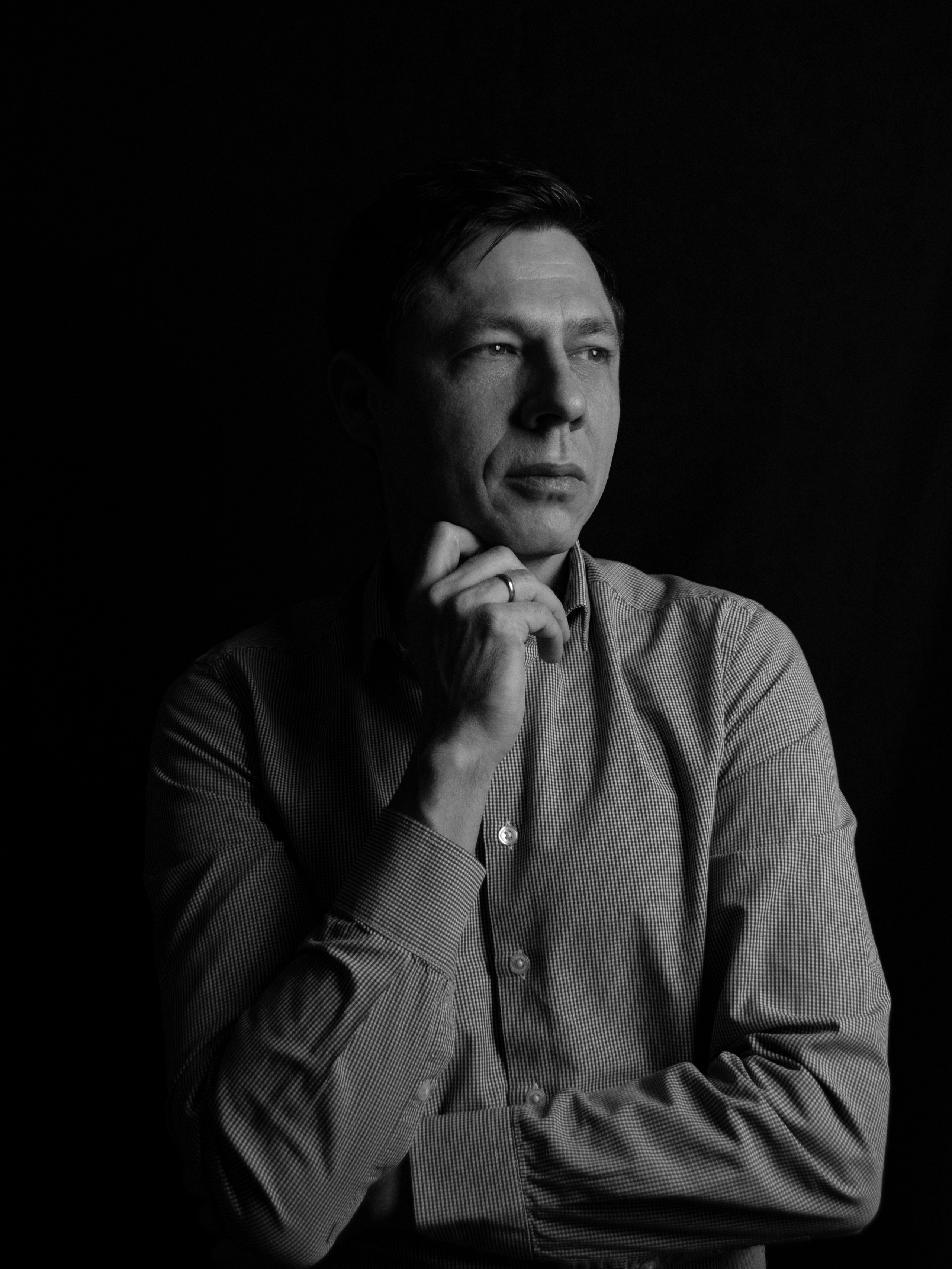 Мужской портрет. Фотограф в Омске Ульяна Красикова. 