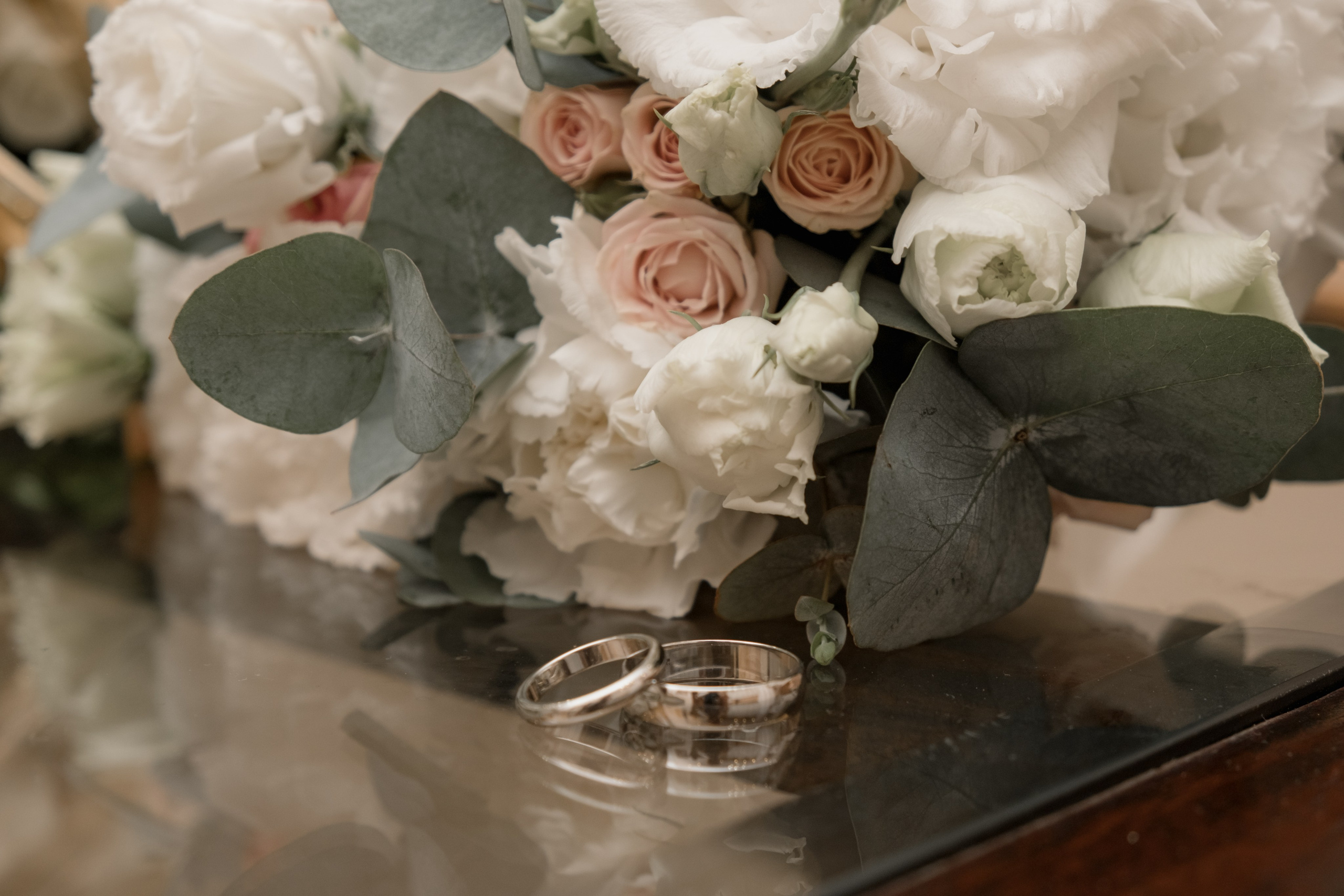 А+А (ЗАГС, Херсонес, Фиолент). Профессиональная фотосъемка в Крыму. Натуральные эмоции и живые кадры. Забронируйте дату прямо сейчас!