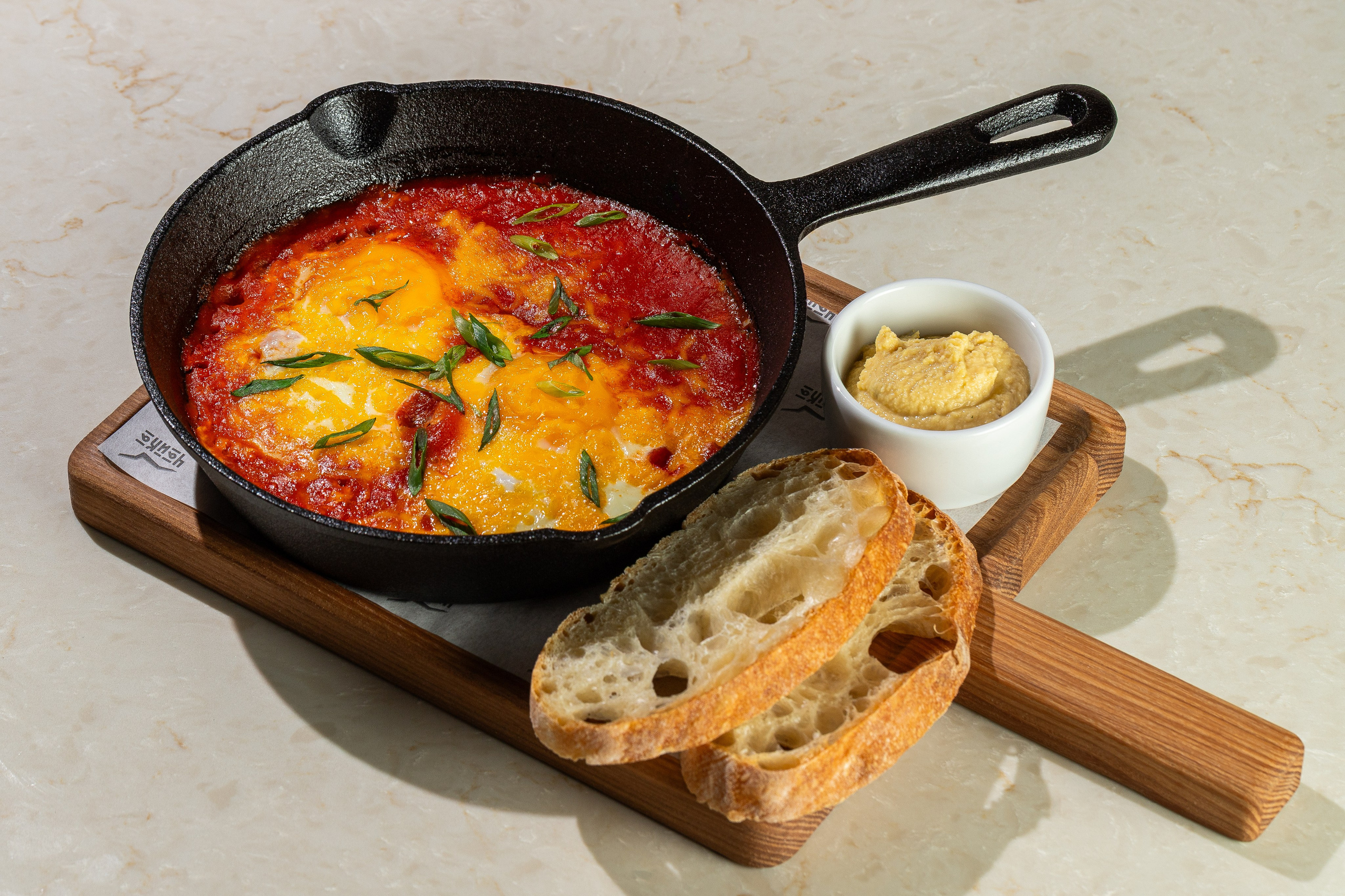 Chaika 25. Краснов Максим фуд-фотограф, предметный фотограф, Москва