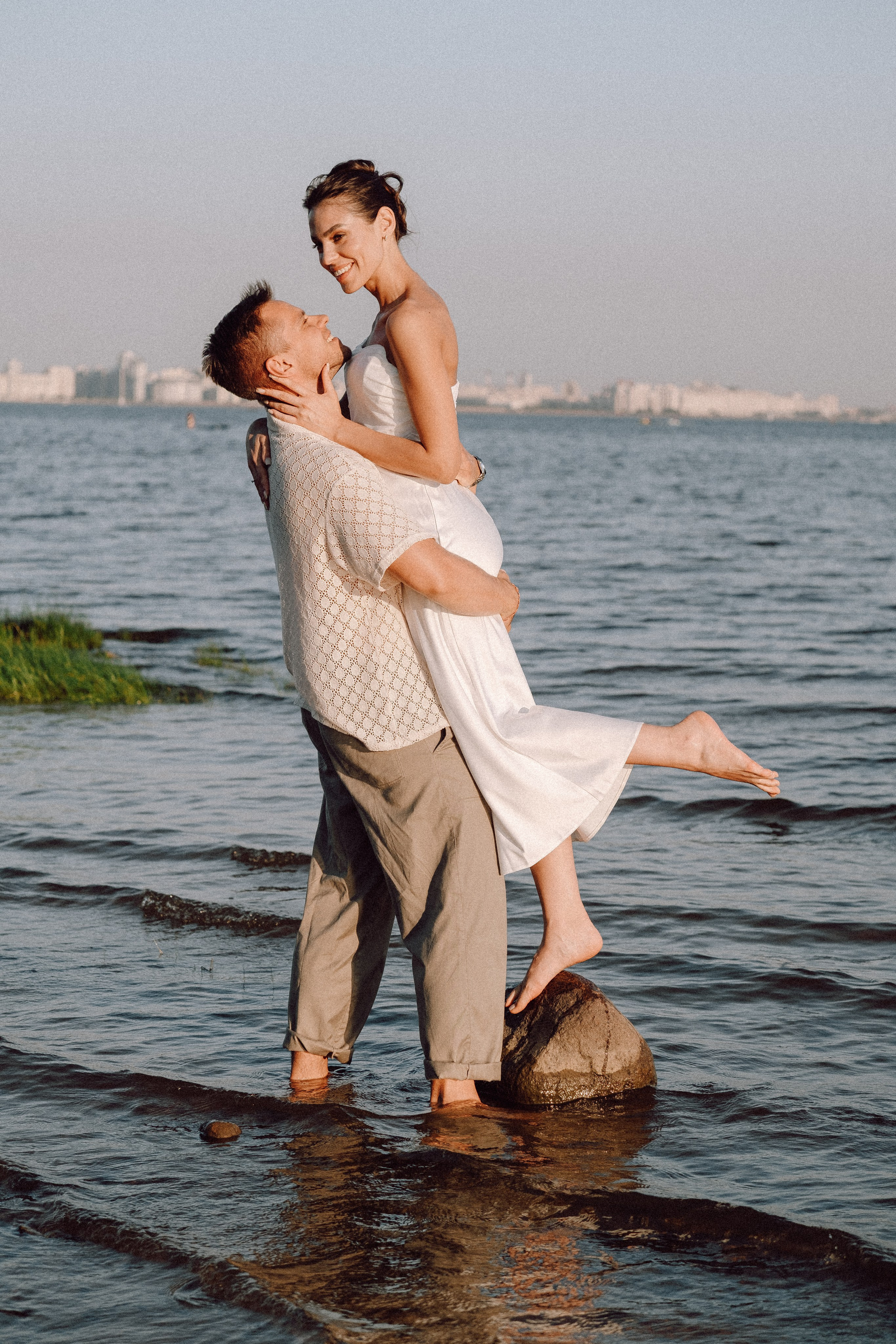 СВАДЕБНАЯ ФОТОСЕССИЯ ВЫЕЗДНОЙ ЦЕРЕМОНИИ (ФИНСКИЙ ЗАЛИВ). Профессиональный фотограф, Санкт-Петербург — Виктория Богомолова