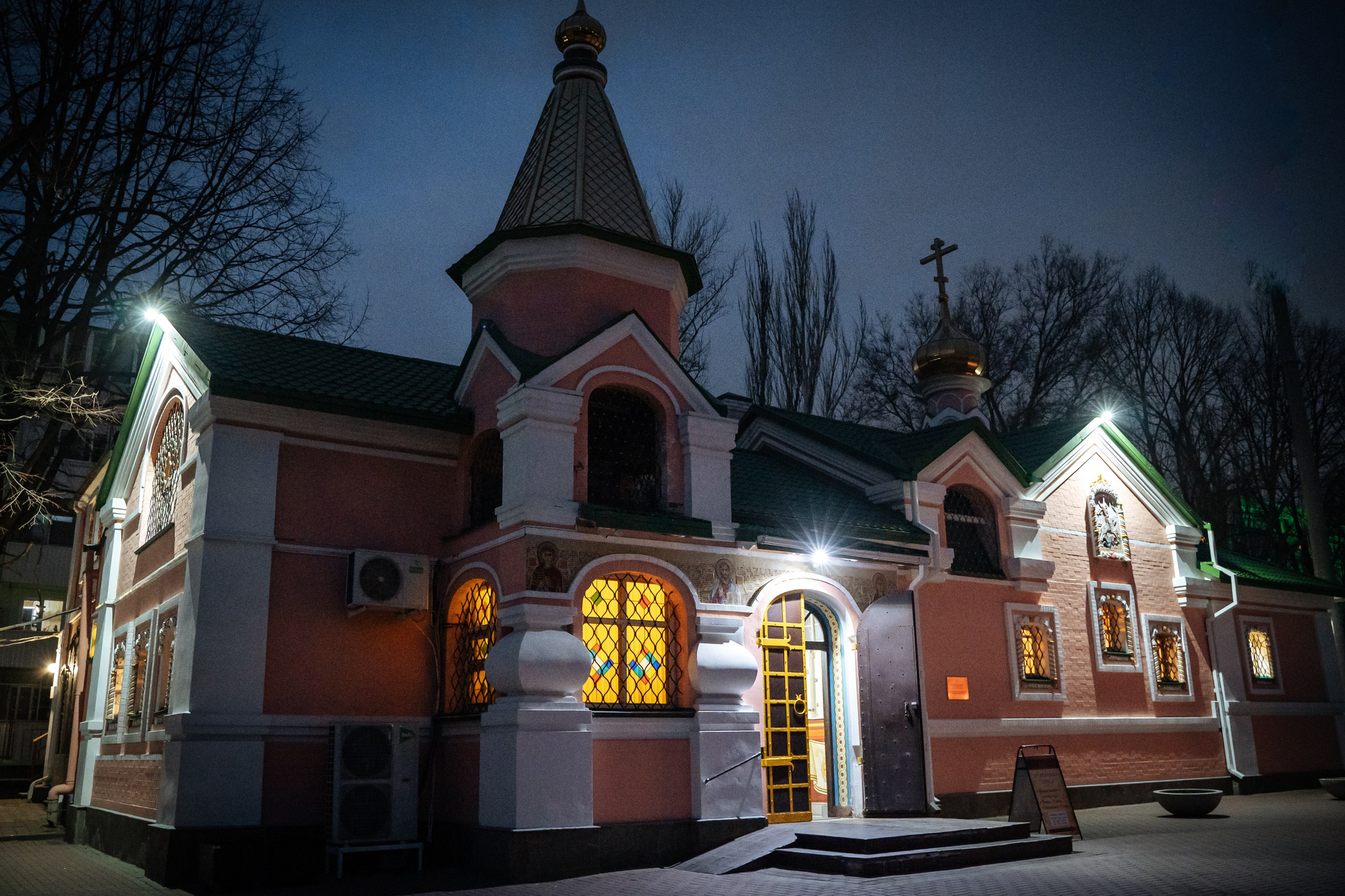 Храм Георгия Победоносца 16 марта. Главная