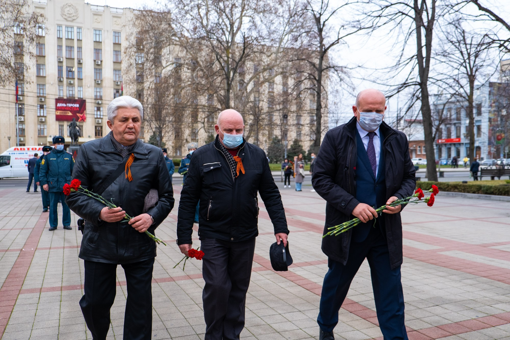День Героев Отечества. Репортажный, промышленный и маркетплейс-фотограф Дмитрий Чернат