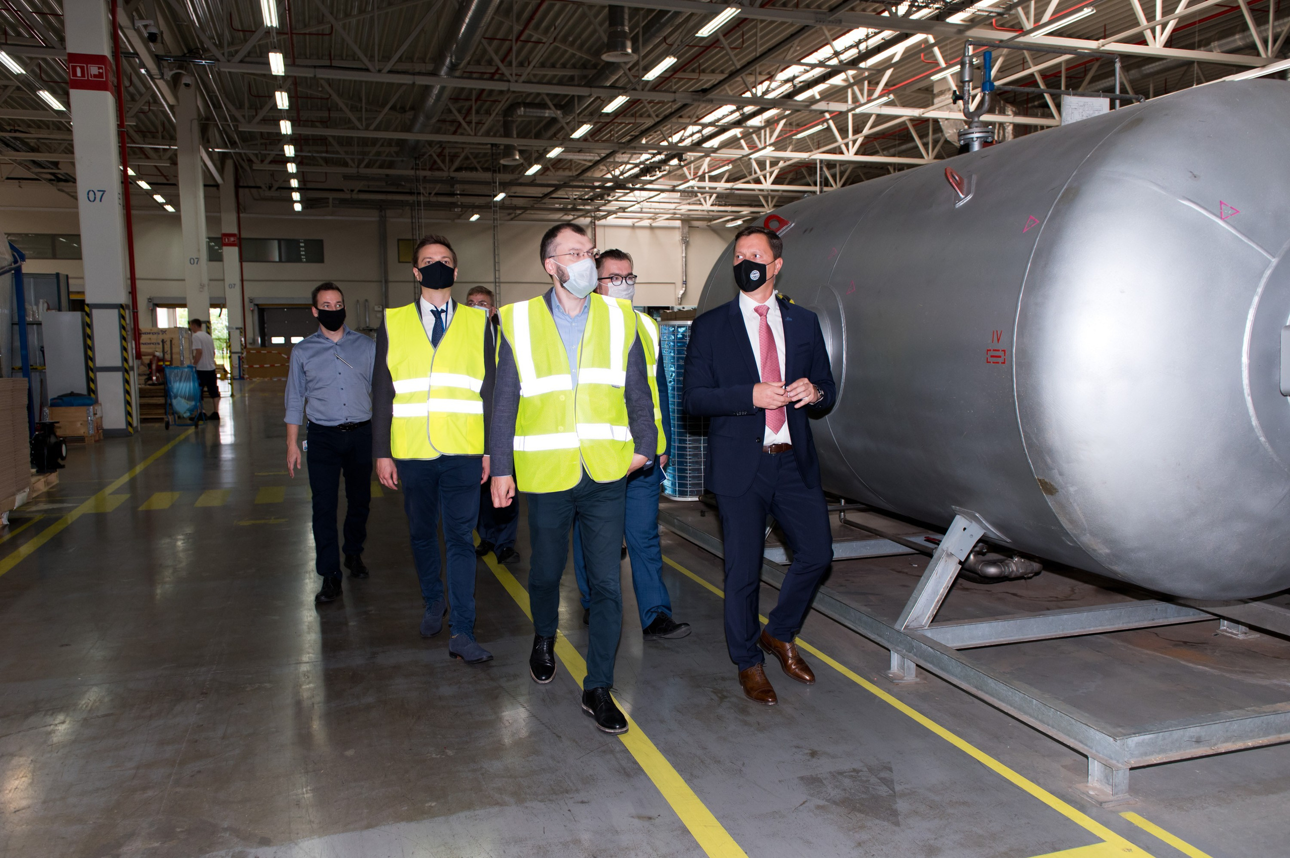 Производство Grundfos. Репортажный фотограф и видеограф Слава Думчев. Тимбилдинги, отчетники, корпоративы