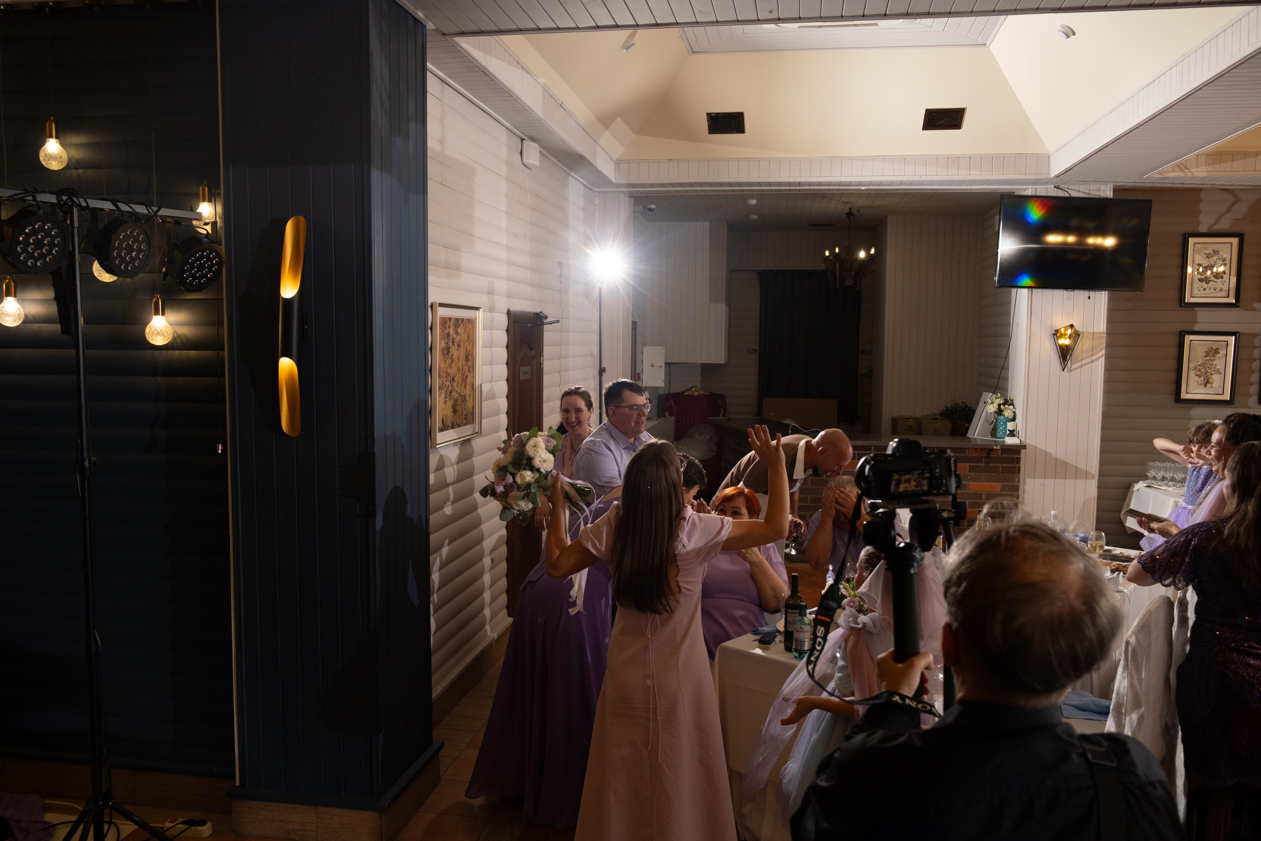 Е+В (Утро, ЗАГС, Luciano, Банкет). Профессиональная фотосъемка в Крыму. Натуральные эмоции и живые кадры. Забронируйте дату прямо сейчас!