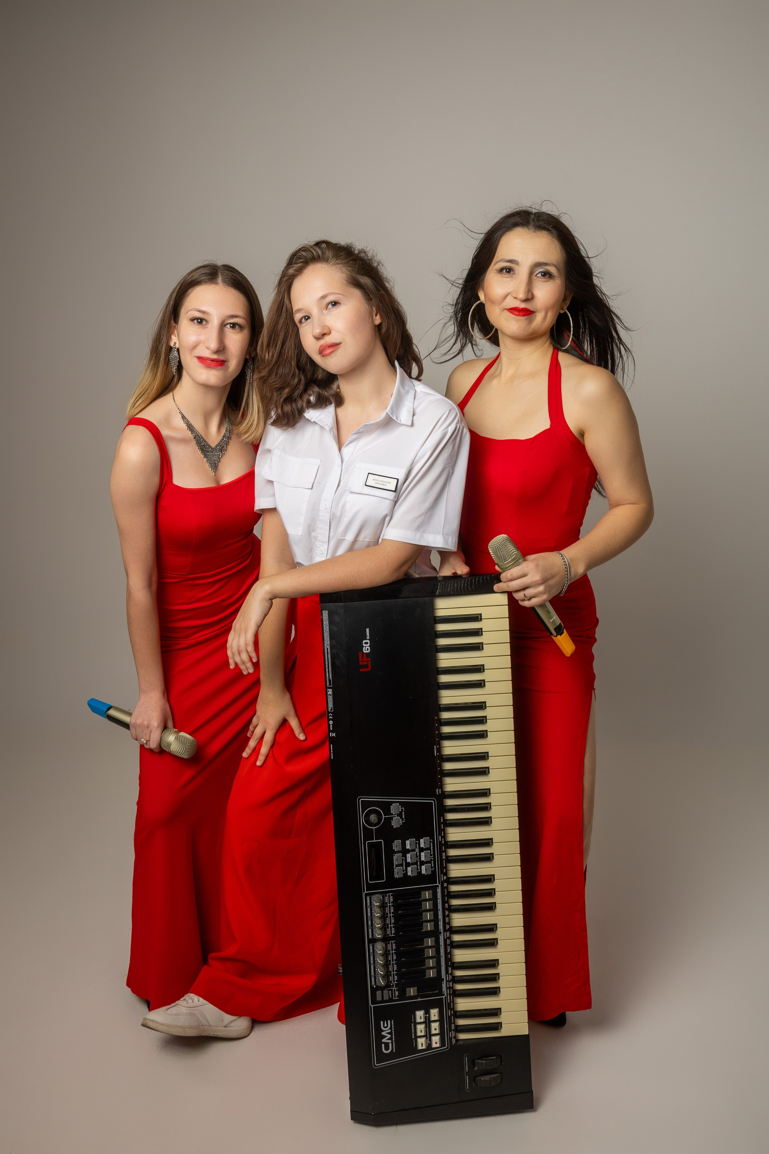 Кавер-группа PROFIтролли. Фотограф Петров Александр Свадьбы, Съемка в студии, Выпускные альбомы г. Балашов