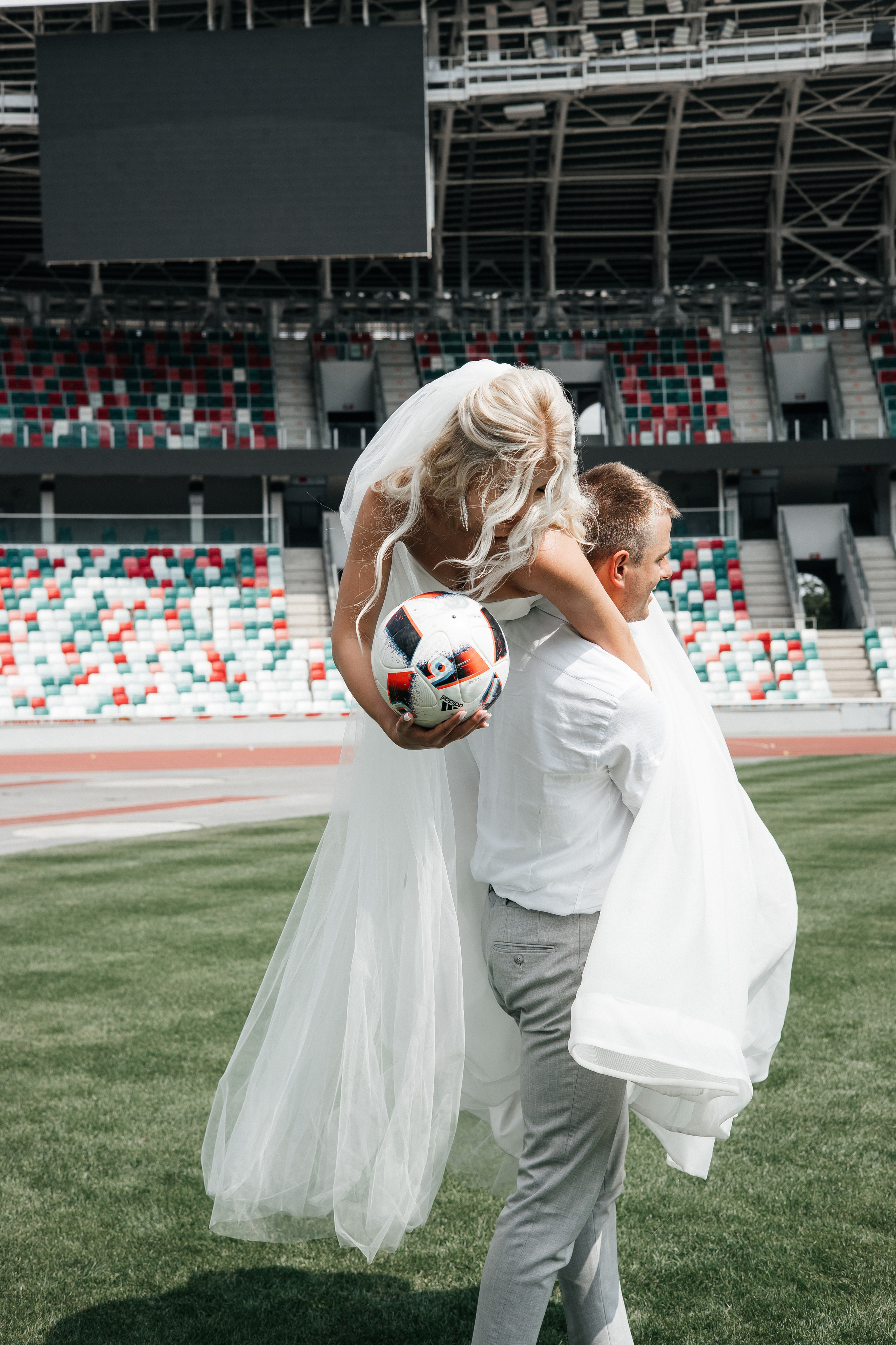 Мои ФУТБОЛИСТЫ Леша и Настя. Polovinka.Photo — Свадебный и семейный фотограф Минск