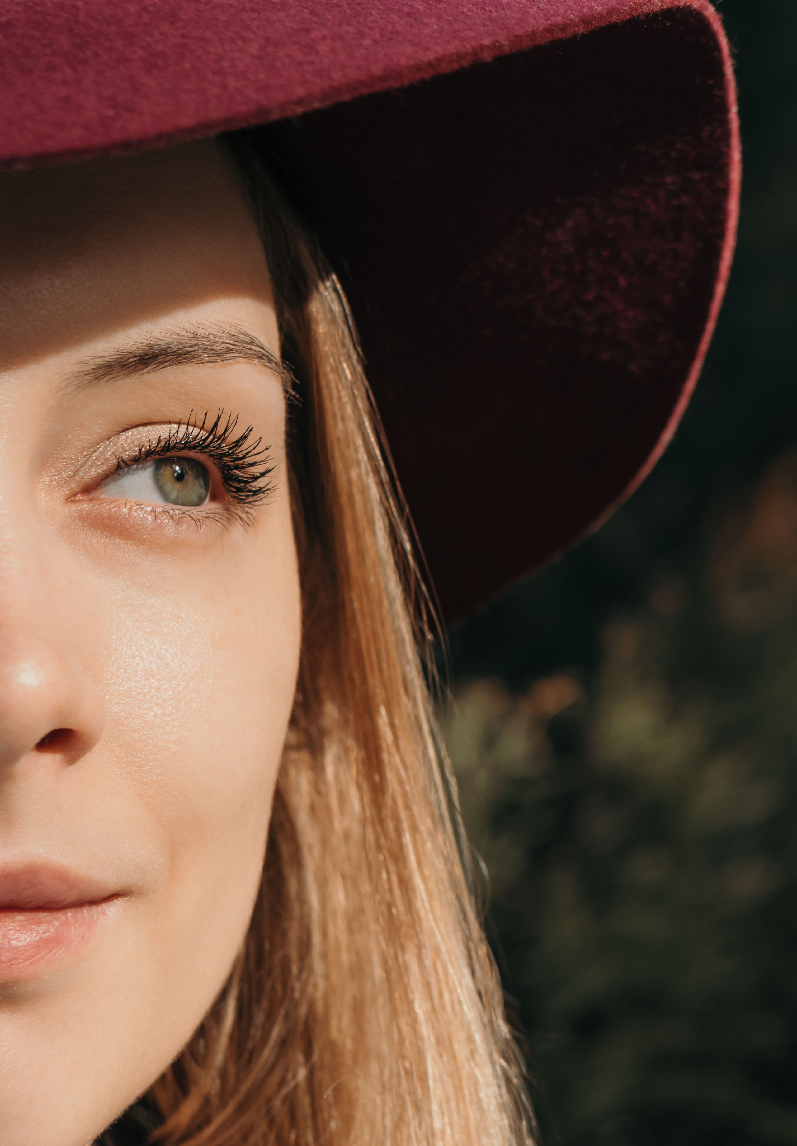 Elegant beauty with Lyubov. Portrait photographer in Tivat Montenegro Katerina Kirsanova