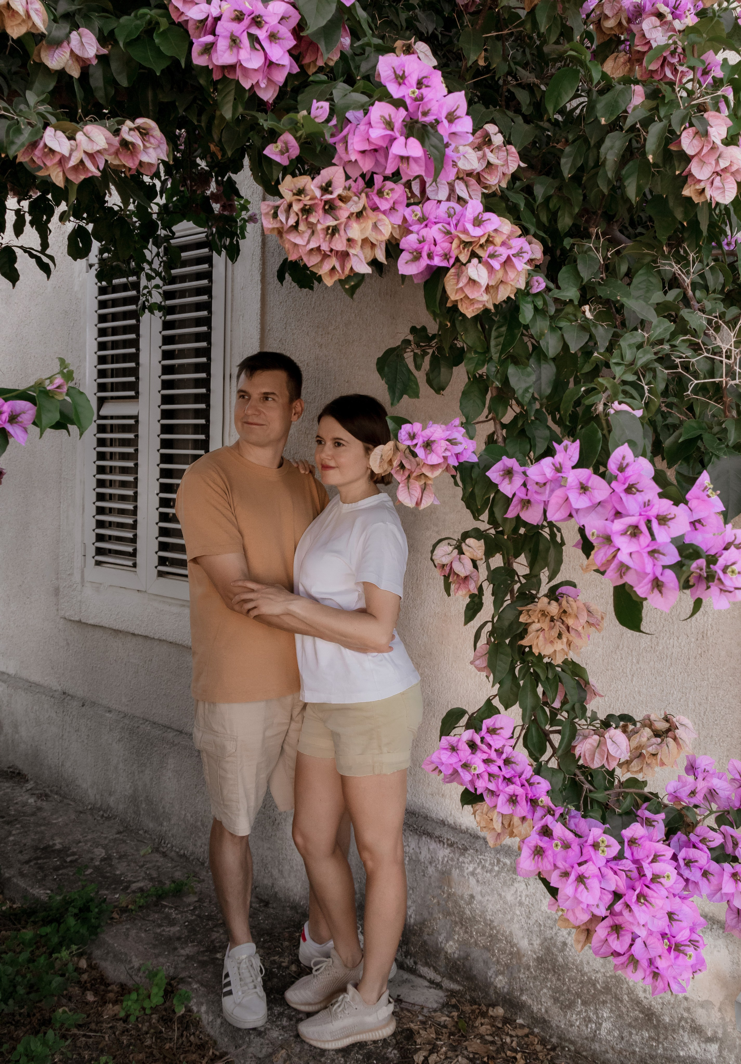 Gentle morning with Rimma and Maxim. Portrait photographer in Tivat Montenegro Katerina Kirsanova