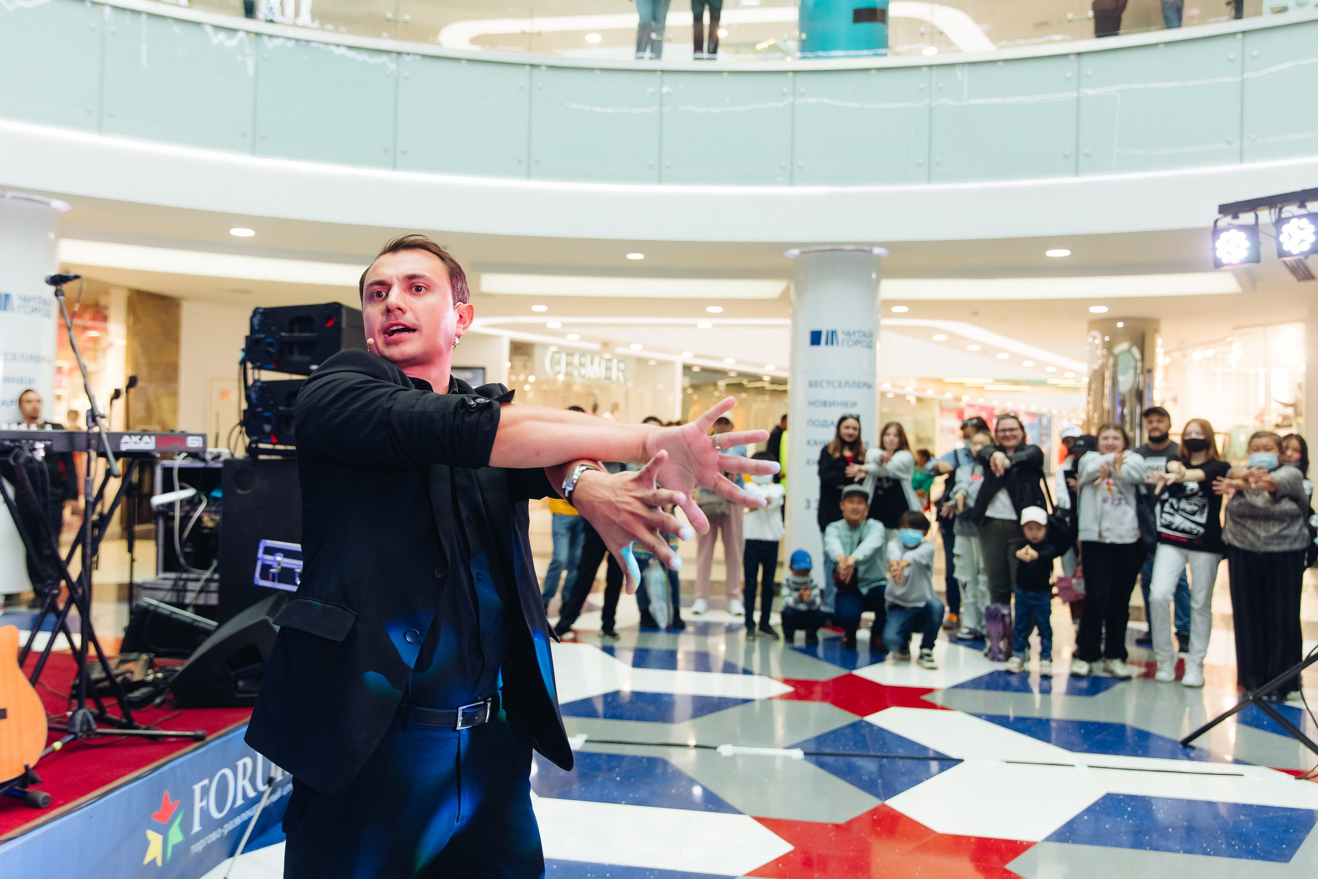 5 лет ТЦ Форум. Свадебный и семейный фотограф в Улан-Удэ