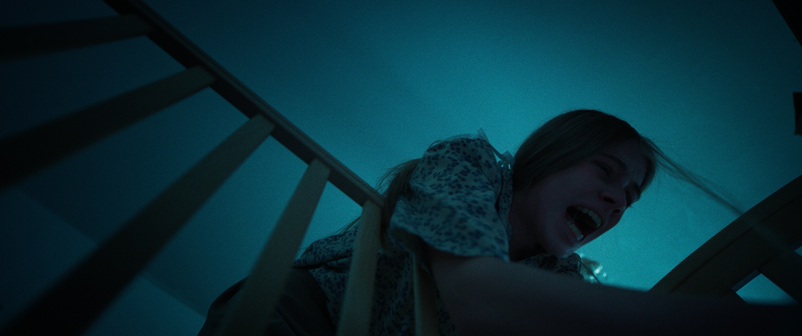 «Хочется спать» — short film. DANILA KOMKIN — Colorist