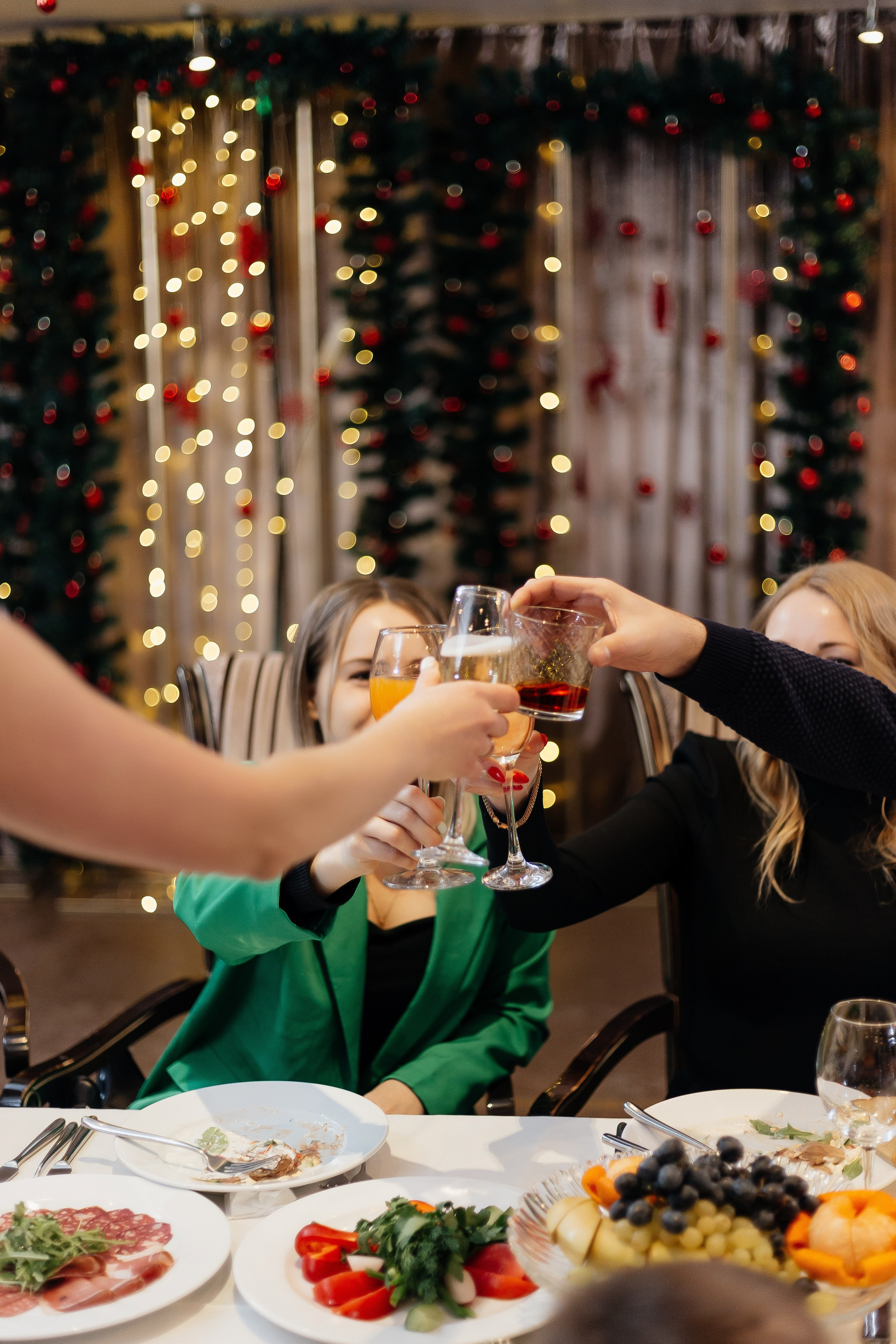 День рождения в кругу близких в ресторане Онегин. Свадебный фотограф в Нижнем Новгороде Генеральская Ира