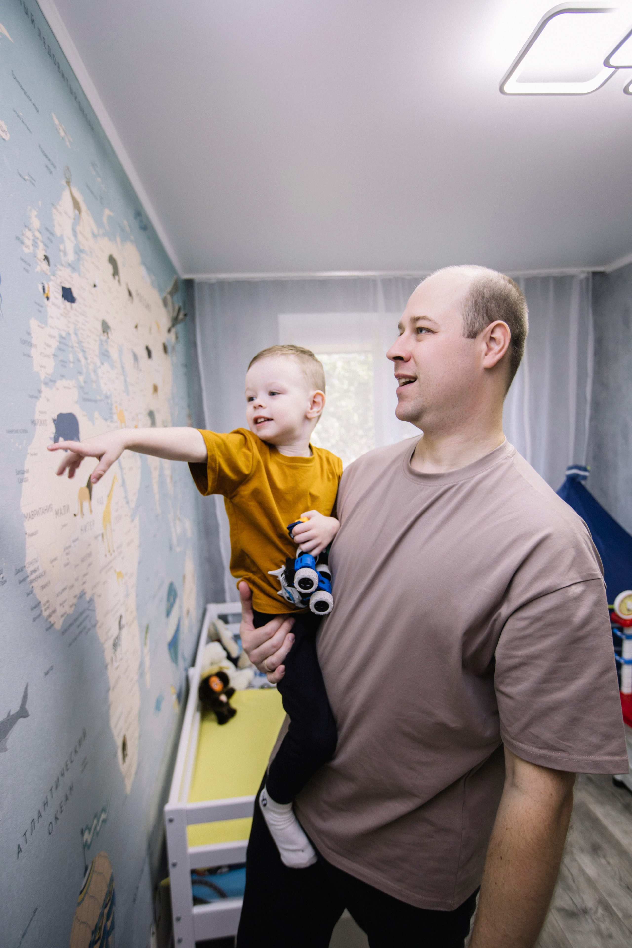 Ярослав + Юля + Егор. Главная