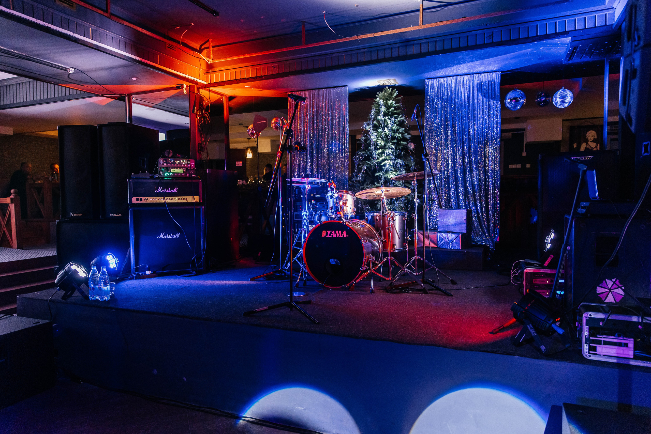 NZMU. Maxim Tsoy Photography