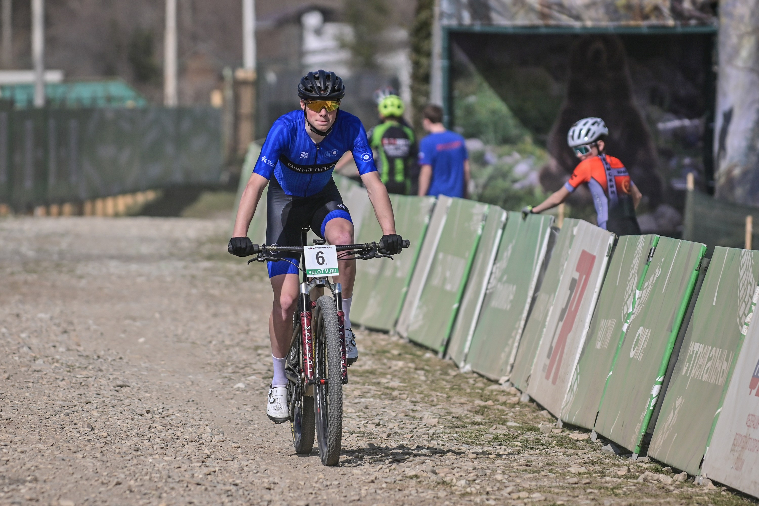 Маунтинбайк, кросс-кантри в Архипо-Осиповке 16 марта 2025. Спортивный фотограф, фотожурналист Павел Ларькин