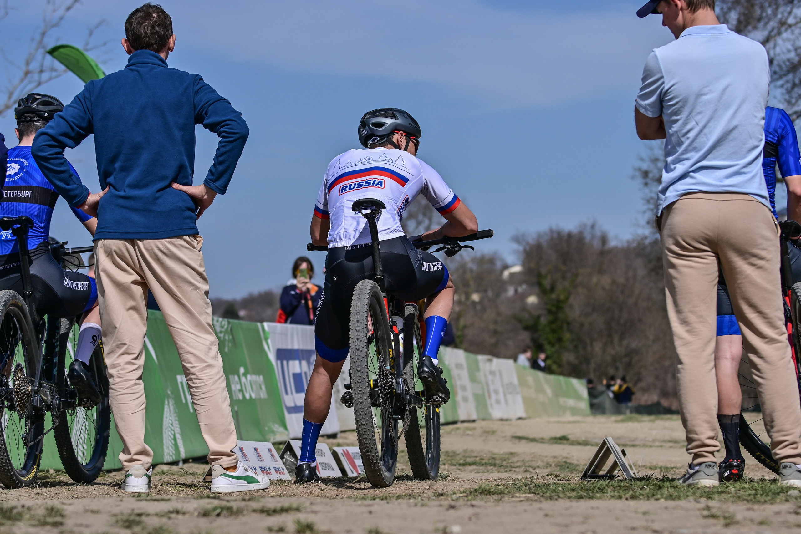 Маунтинбайк, кросс-кантри в Архипо-Осиповке 16 марта 2025. Спортивный фотограф, фотожурналист Павел Ларькин