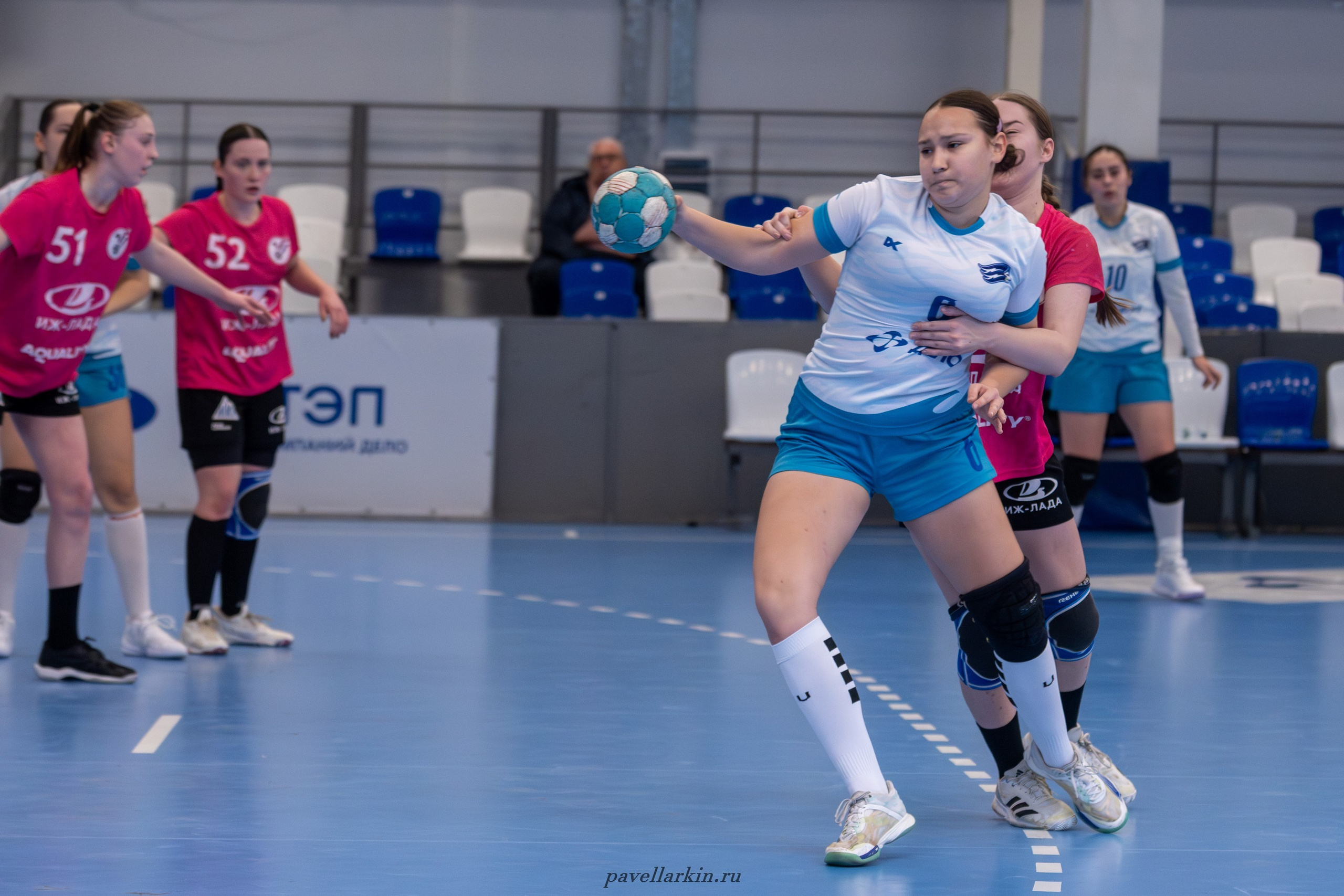 Гандбол. Черноморочка-2 — Университет-2. Спортивный фотограф, фотожурналист Павел Ларькин