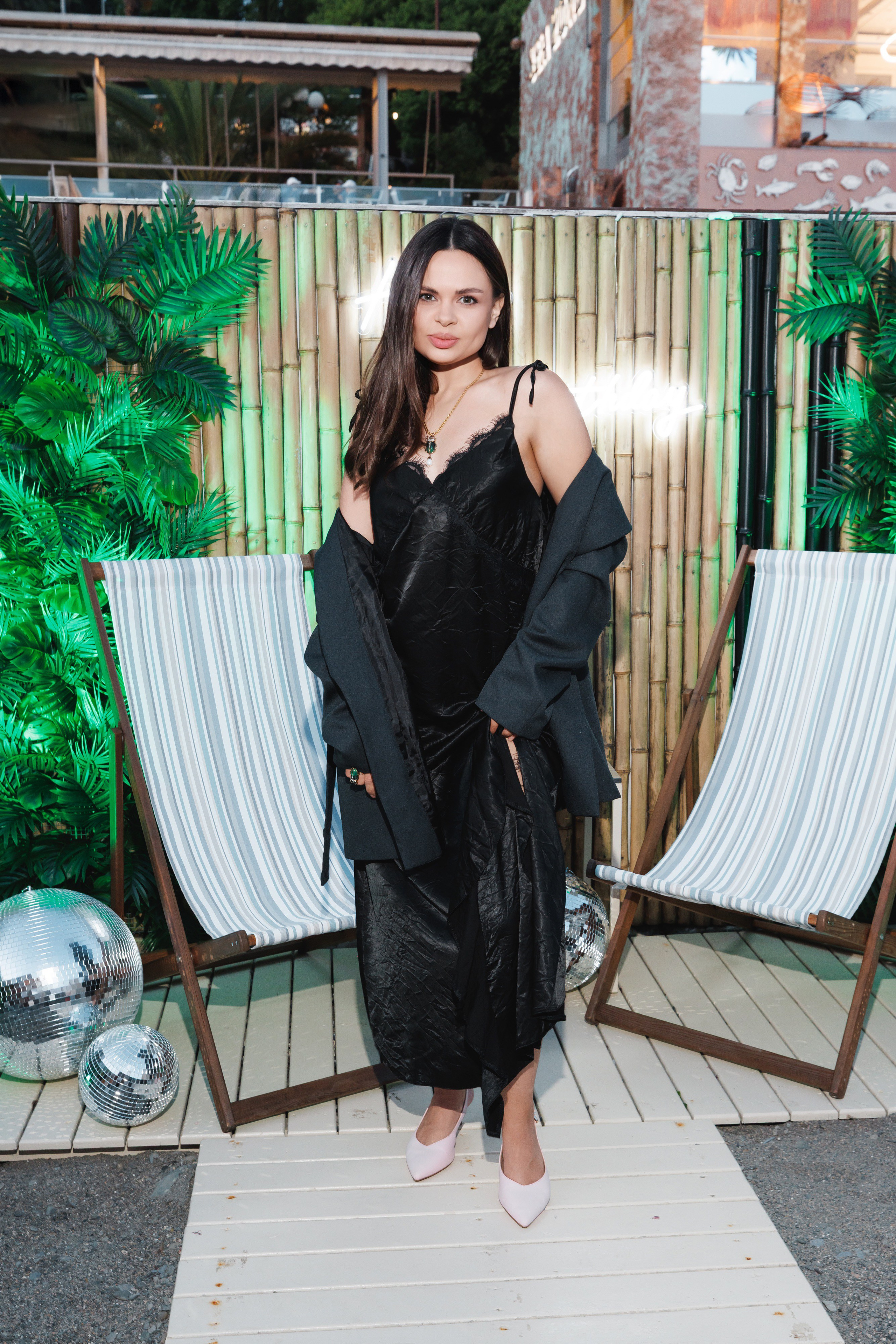 TROPICAL DISCO BIRTHDAY PARTY