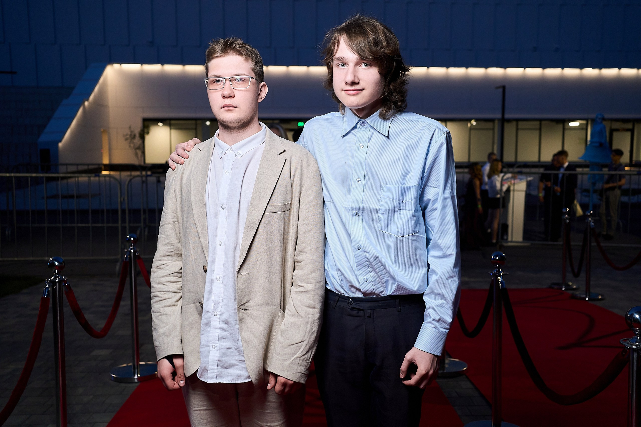 Выпускной 2024 концертный зал Академия ВТБ. Фотограф и Видеограф в Москве. Олег Корушев