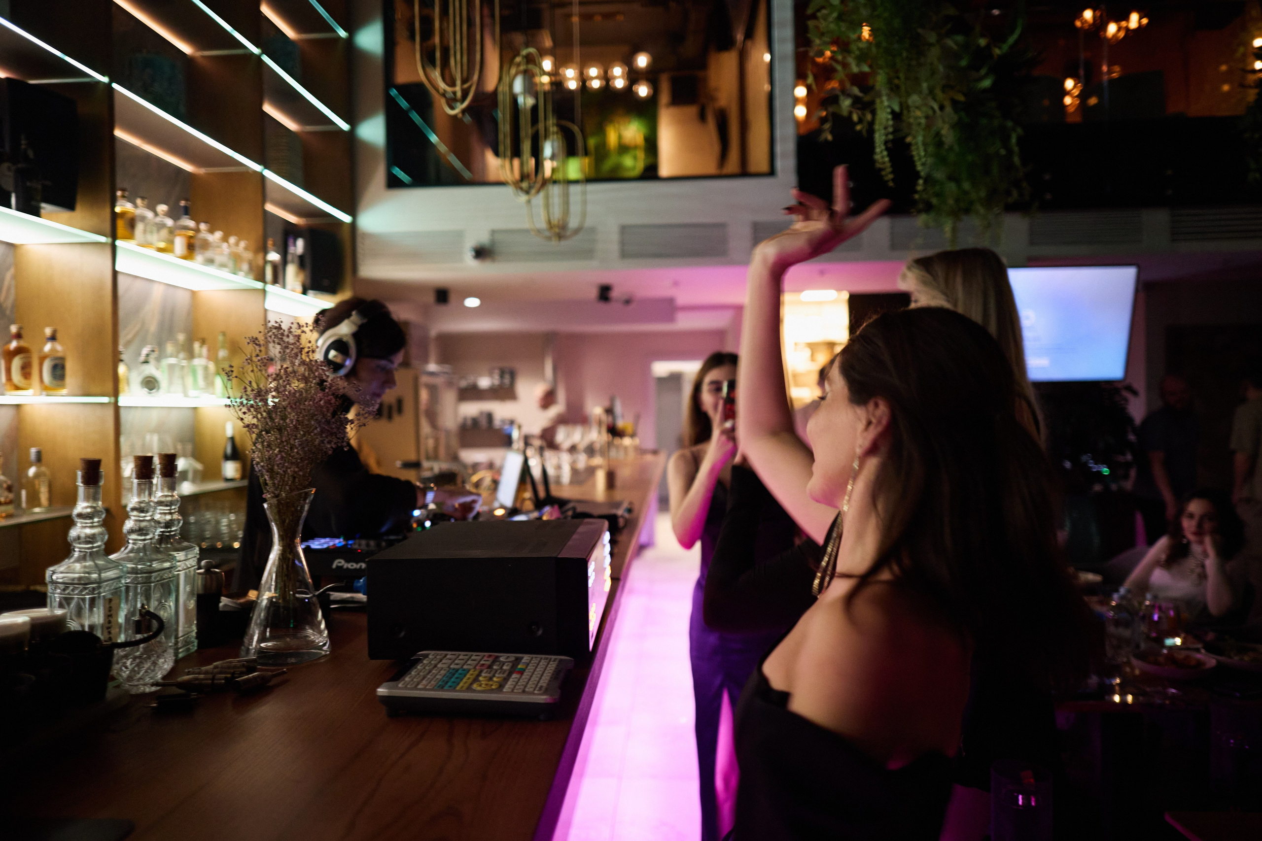 Фотограф на вечеринку в Москве. Александр Чернин. Семейный и событийный фотограф