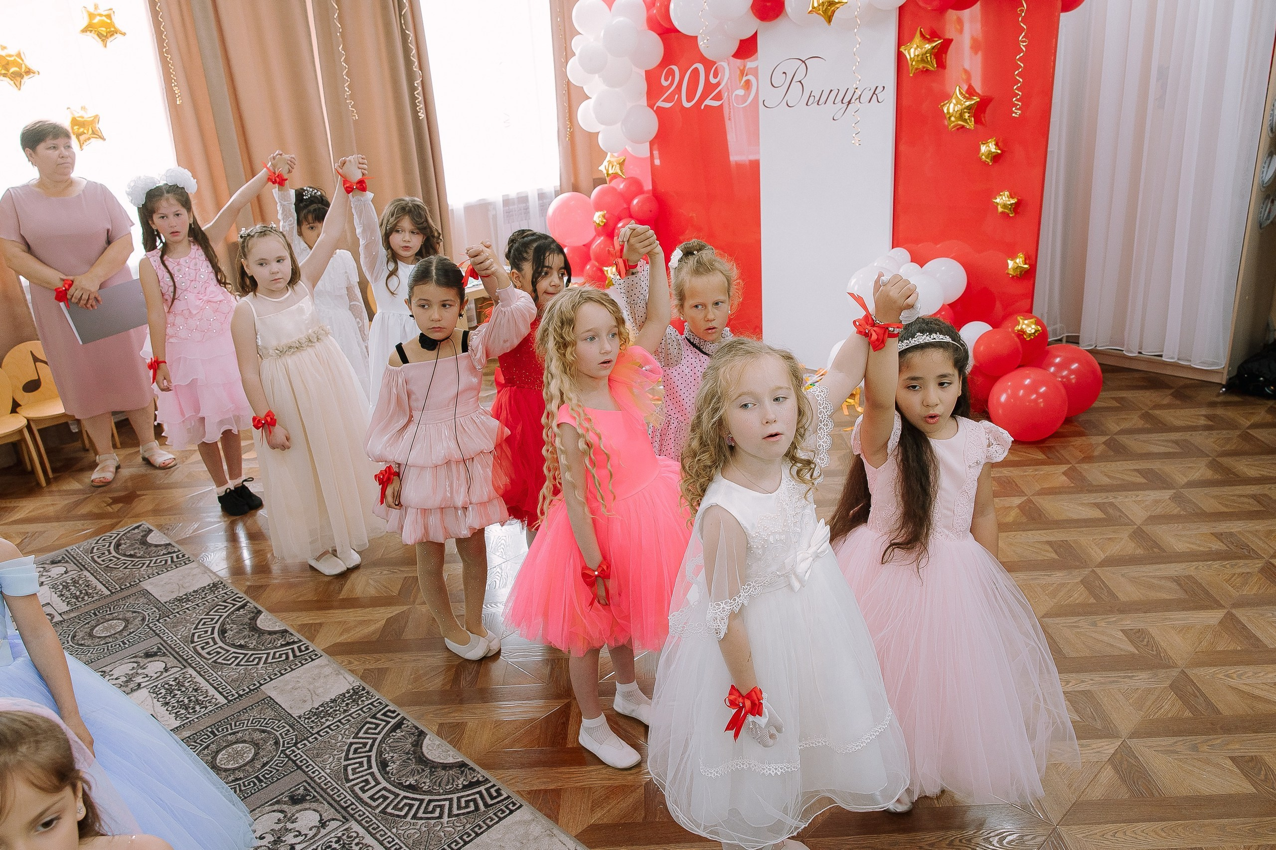 Выпускной в ДС 26. Выпускные альбомы Натальи Бутко: Новороссийск, Анапа, Геленджик