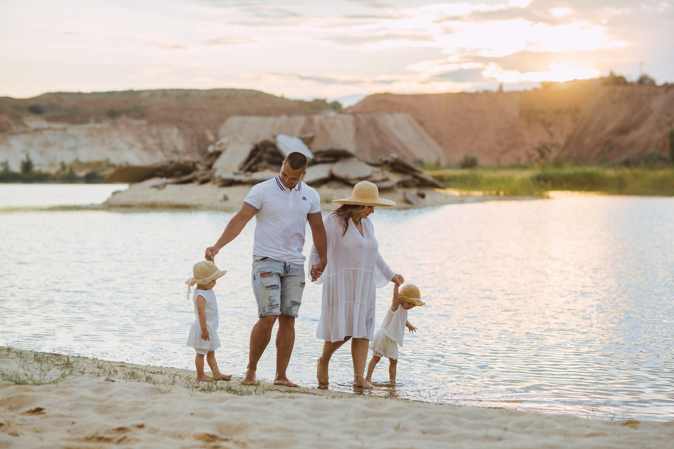 Прогулочная съемка Тани на карьере. Фотографы в городе Волгограде — Людмила Агеева и Алексей Околелов