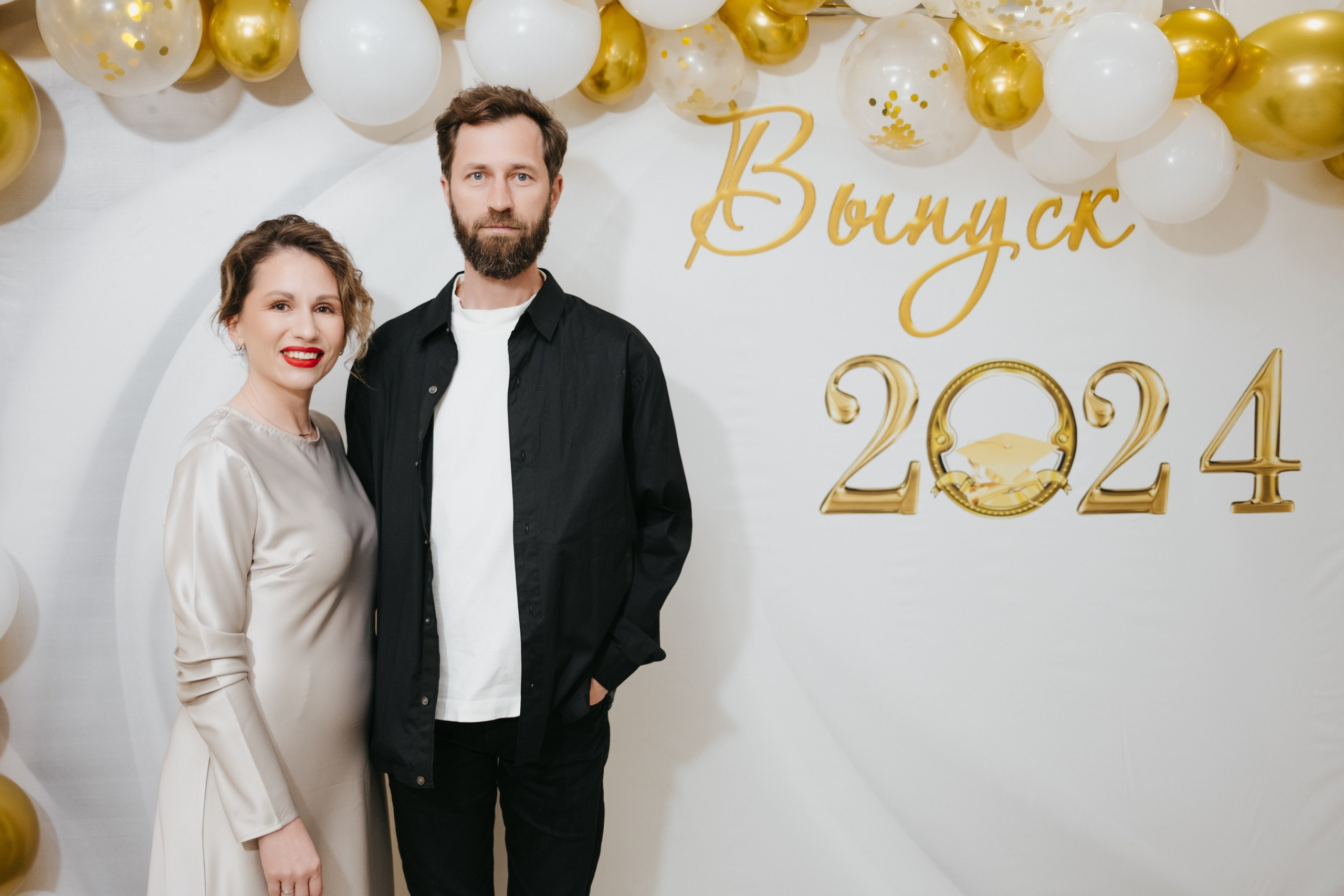 Выпускной 11 класс школы № 30. Свадебный и репортажной фотограф Денис Ожигин в Краснодаре и Краснодарском крае