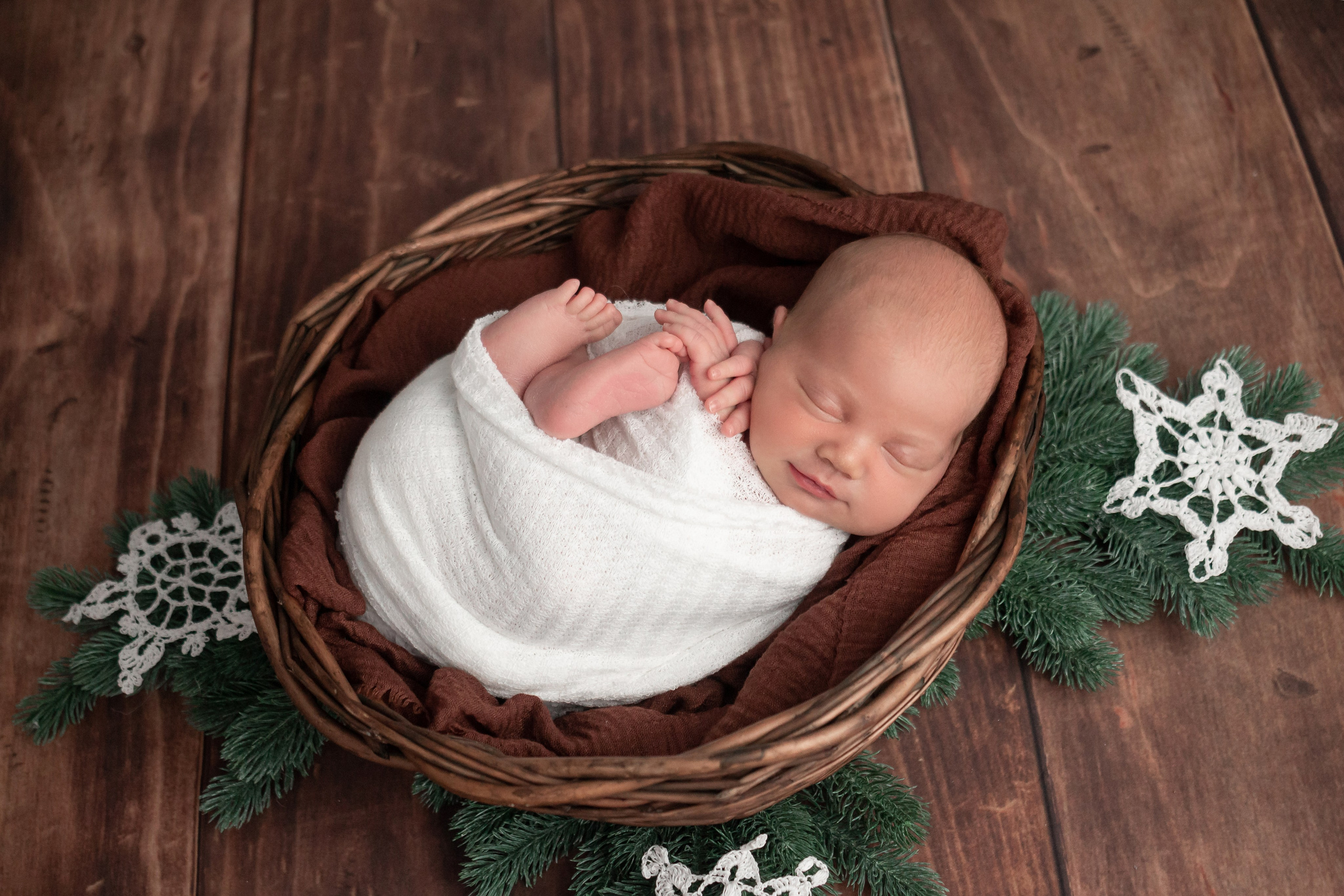 Классический стиль newborn. Фотограф новорождённых Анапа Елена Кушнарь