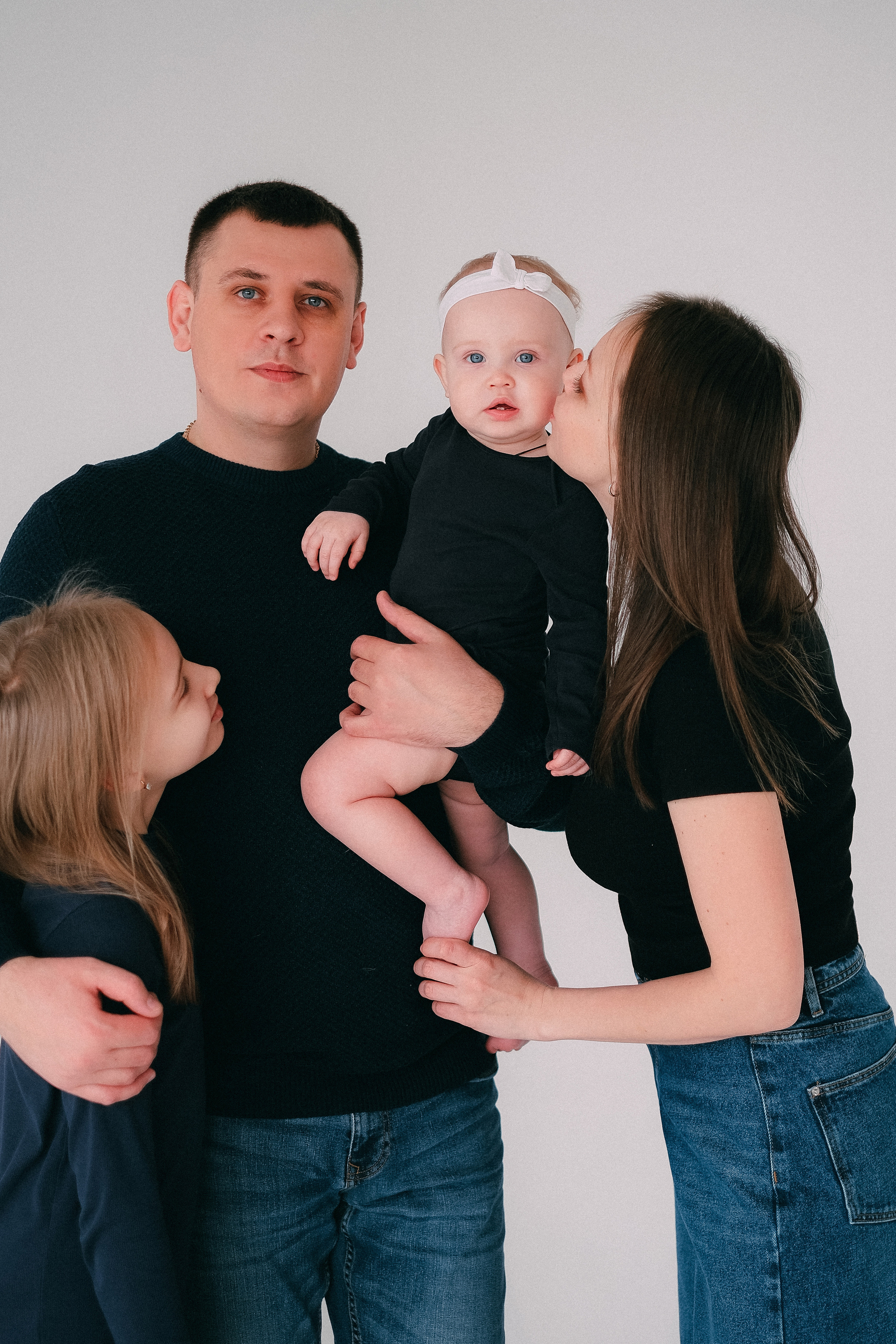 Сергей + Валентина + Валерия + София. Андрющенко Мария фотограф Волгоград