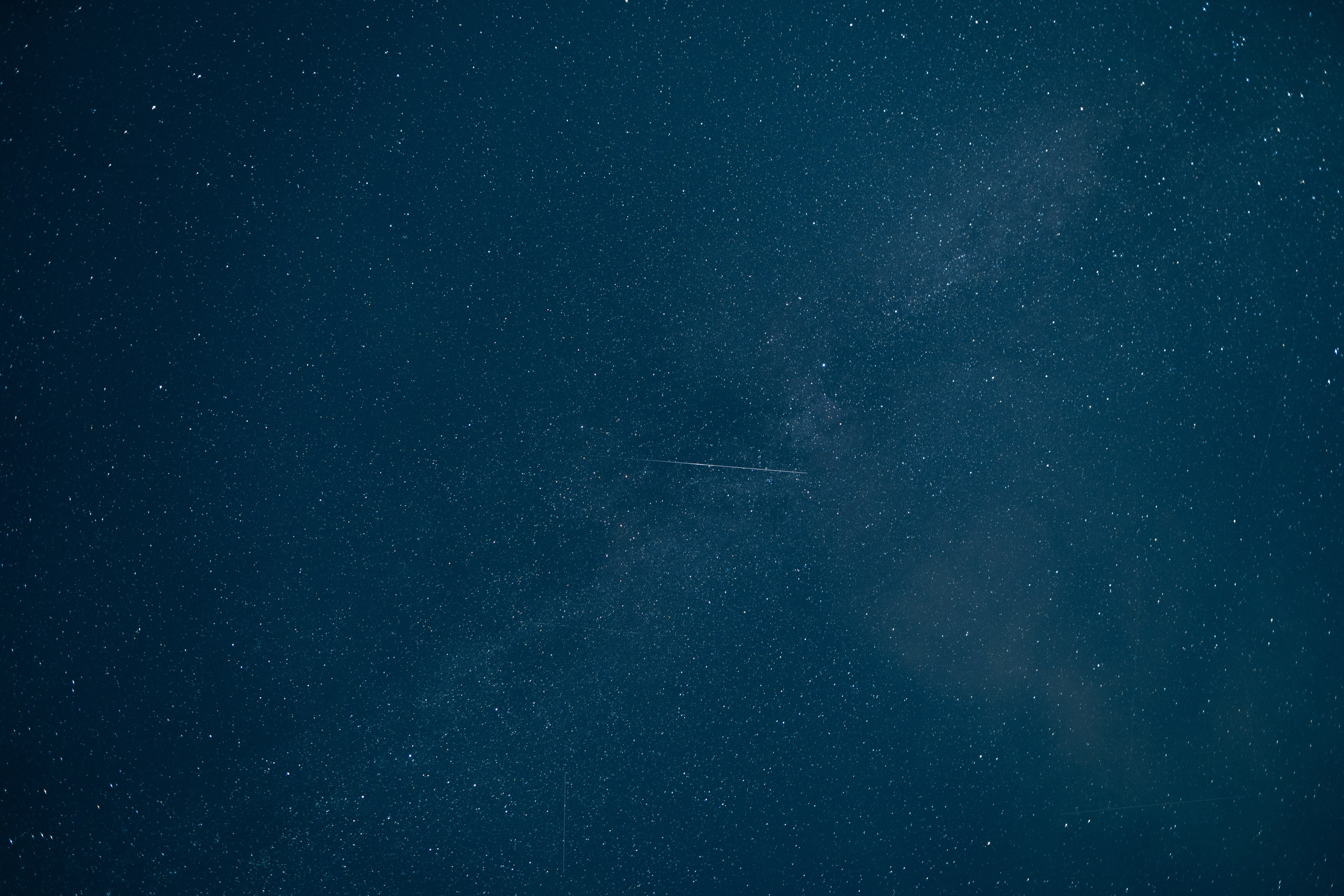 ЦВЕТНЫЕ ФОТОГРАФИИ. Никита Аничкин фото и видео оператор из России