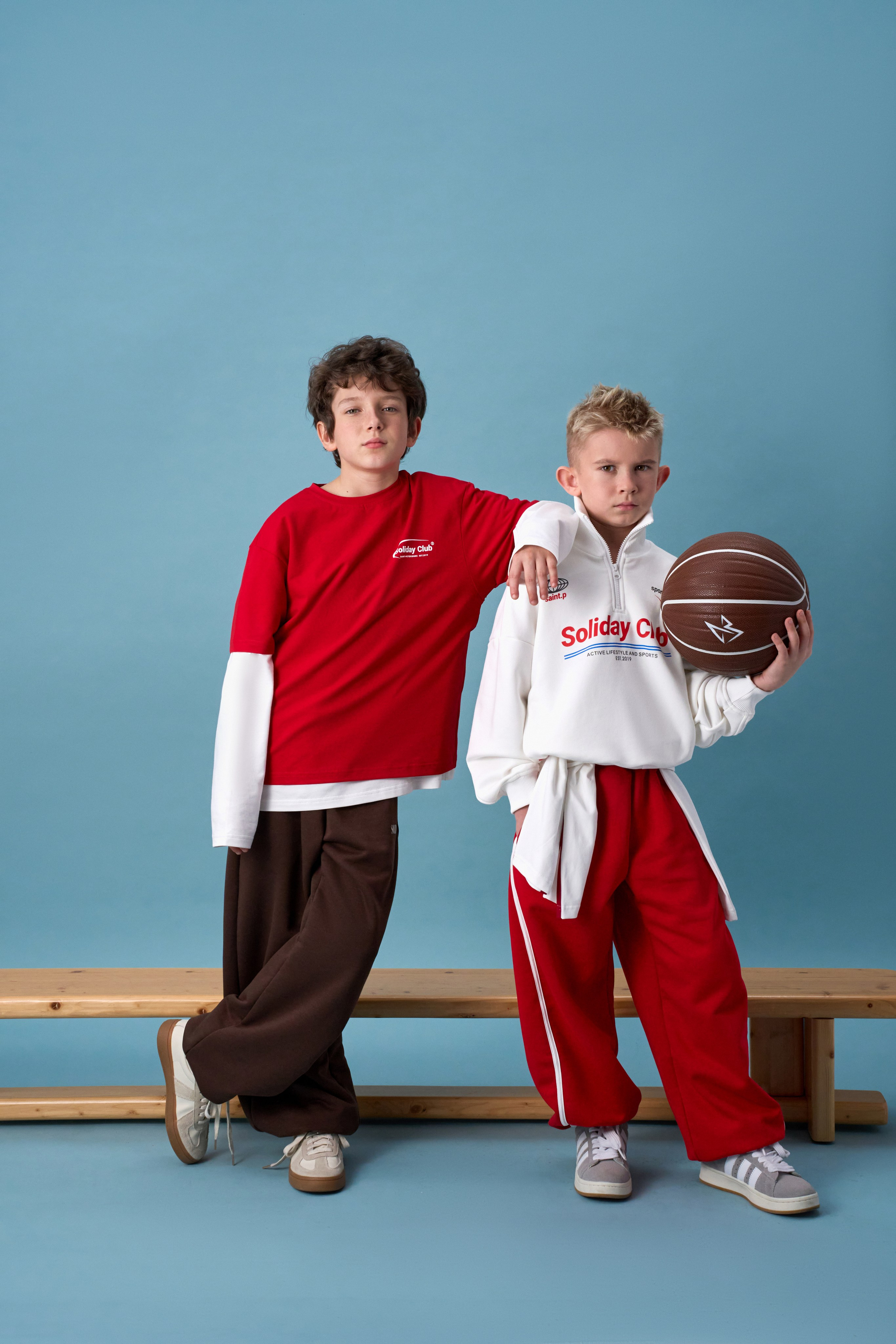 VINTAGE FAMILY CLUB. Creative Fashion Photographer & Art Director