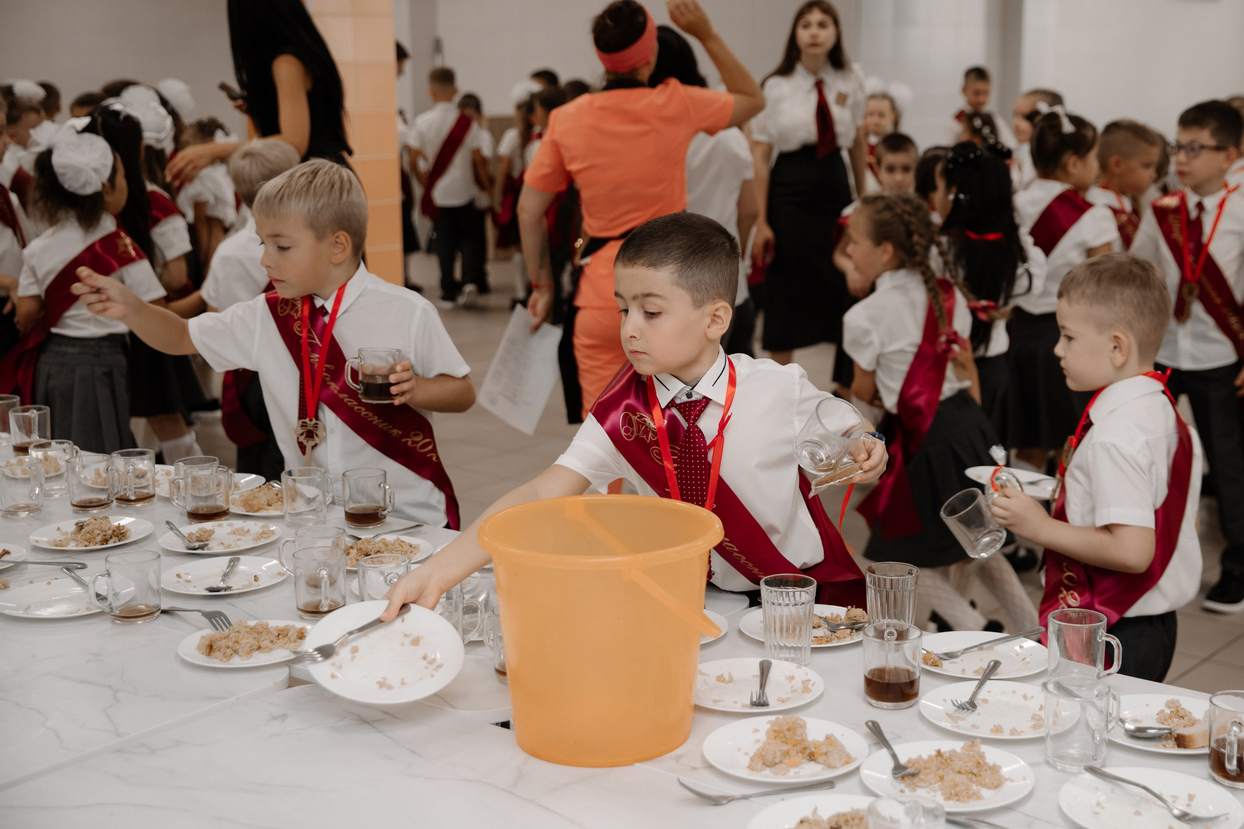 1 класс 11 школа. Выпускные альбомы Натальи Бутко: Новороссийск, Анапа, Геленджик