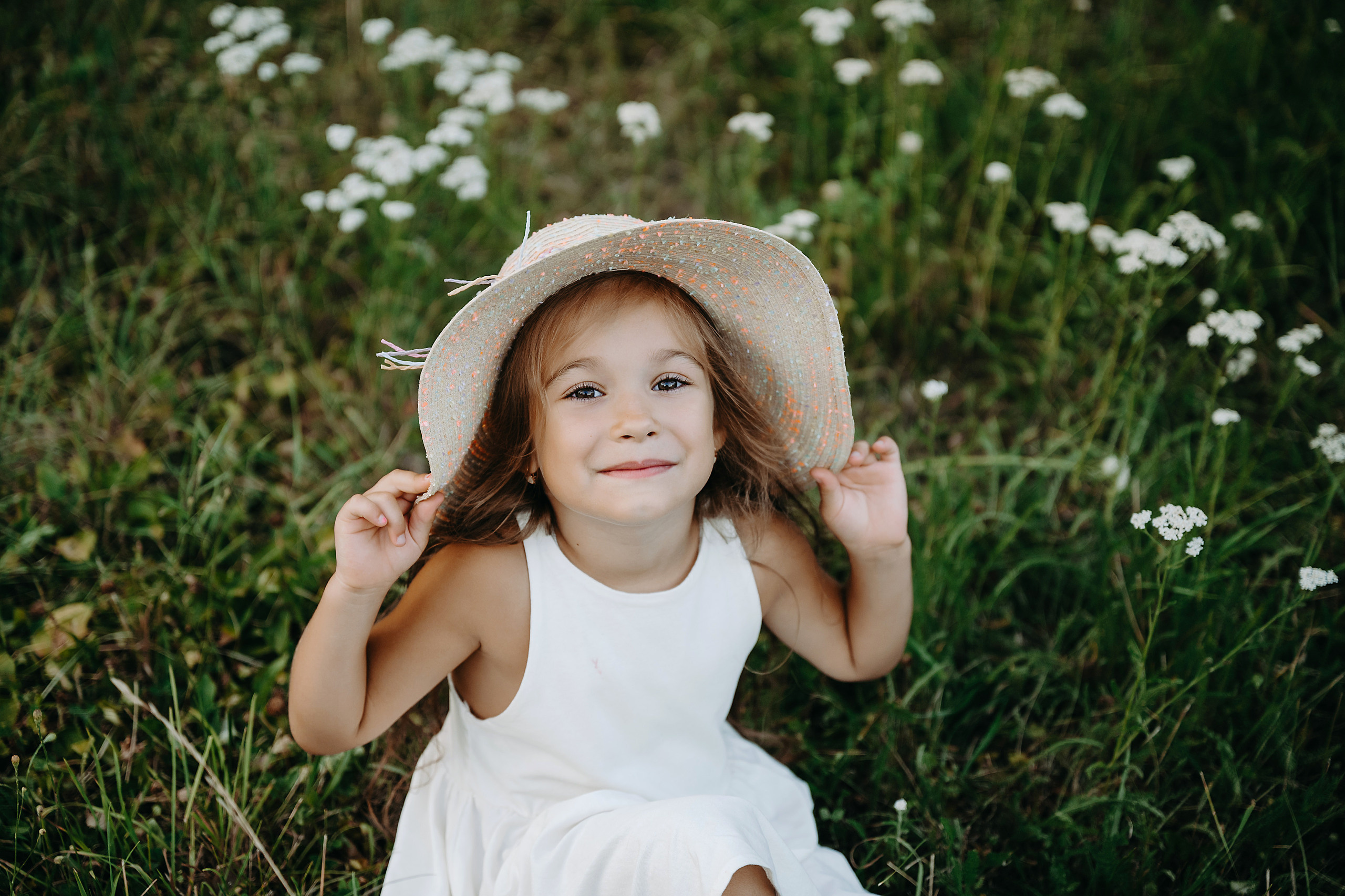 Прогулка в яблоневом саду. Семейный и свадебный фотограф в Туле Москве