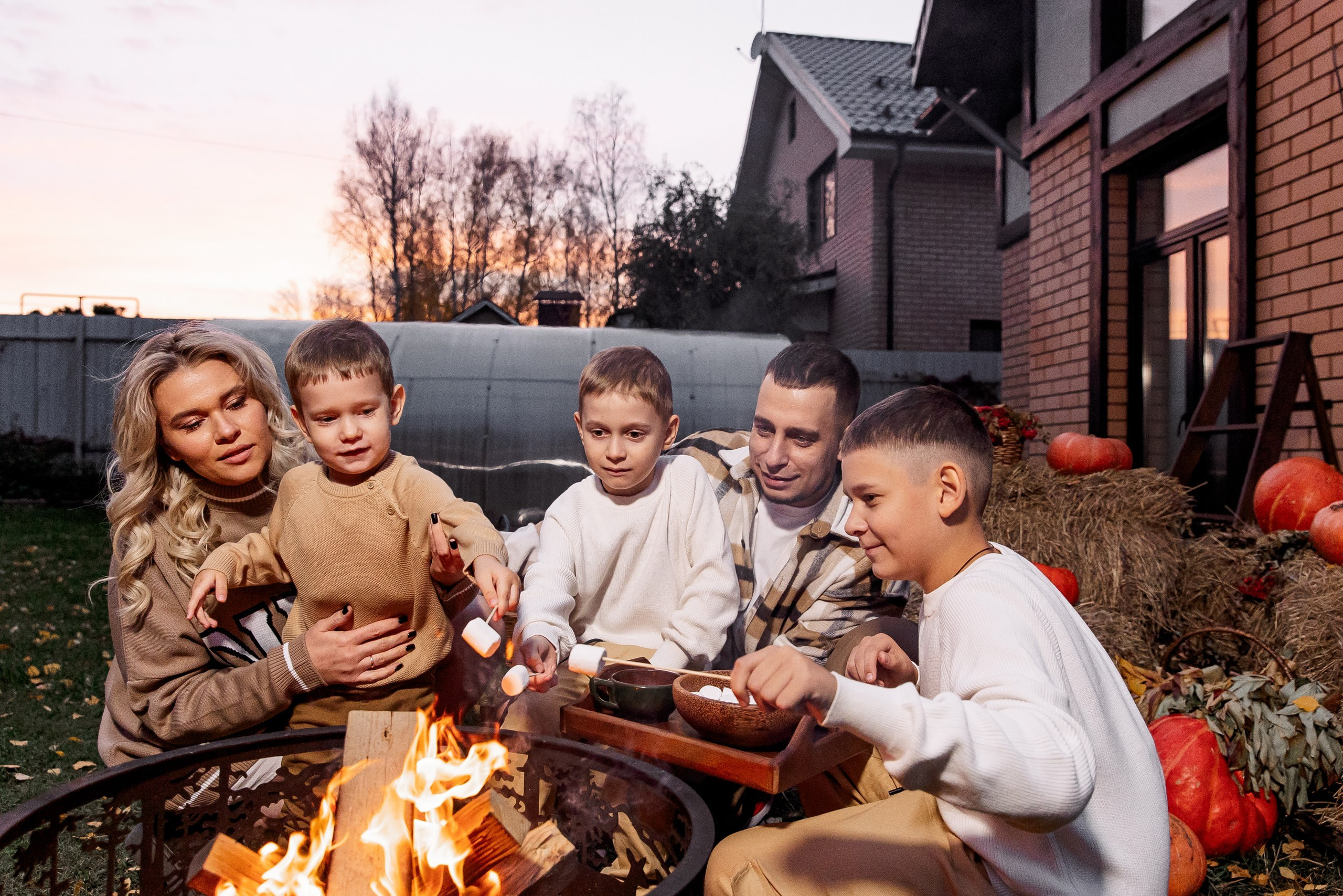 Эдуард и Дарья с сыновьями. Свадебный и семейный фотограф в Челябинске Юлия Ишимова