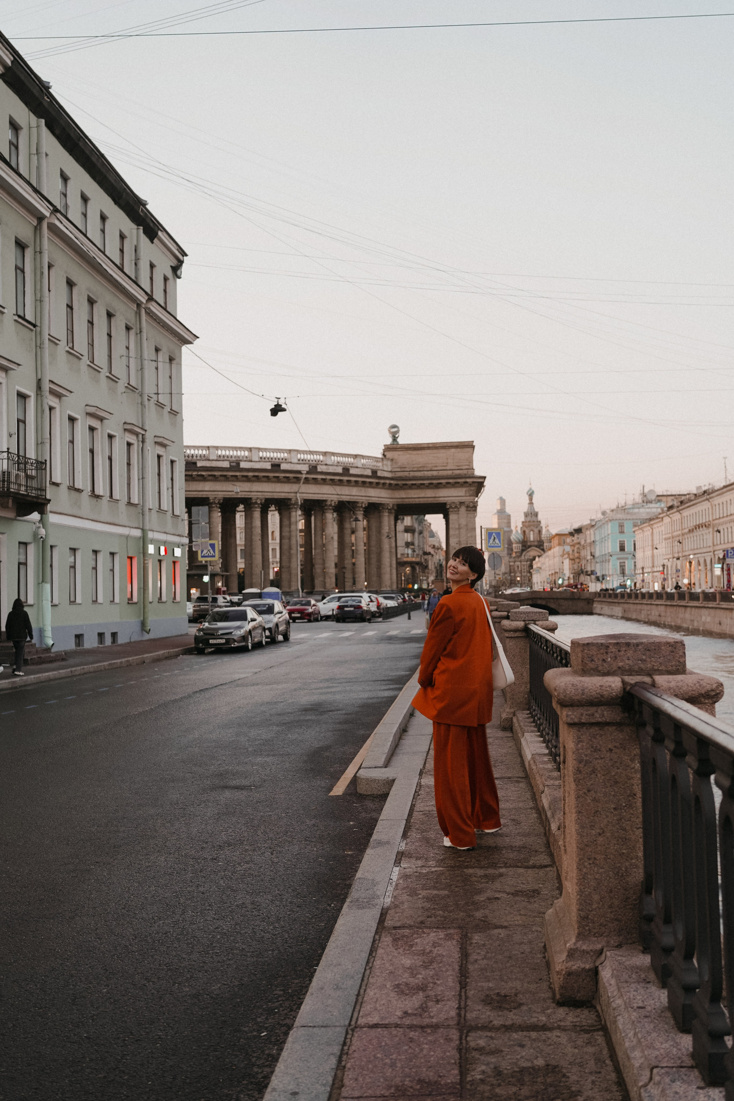 Индивидуальная фотосессия на улице (уличная). Фото и видео съемка