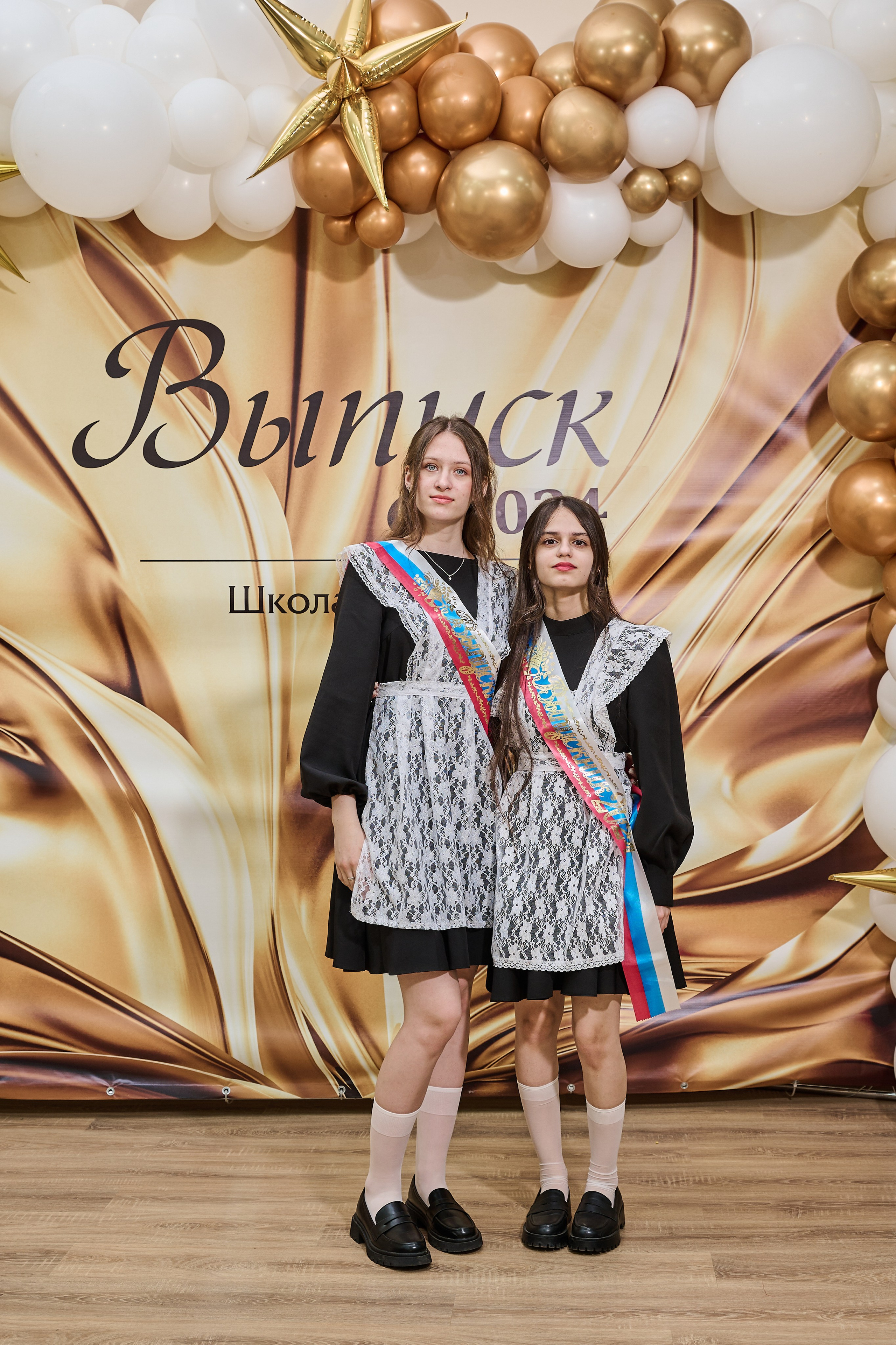 Выпускные и праздники. Выпускные альбомы. Предметная и контент съёмка. Фотостудия Klass