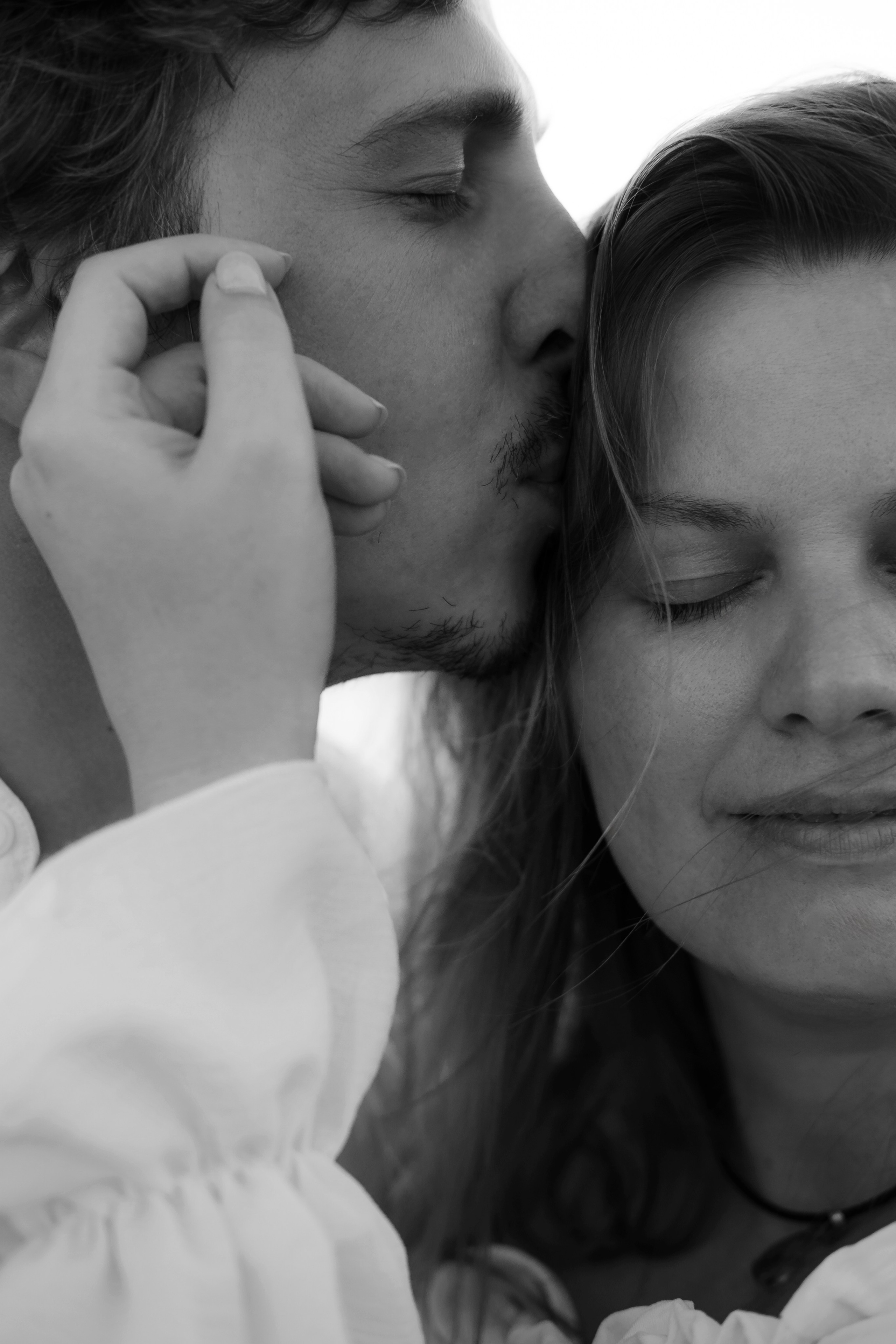 Фотосессии love story для двоих в Сочи, Сириусе и на Красной поляне. Семейный, свадебный фотограф Сочи, Адлер, Красная поляна