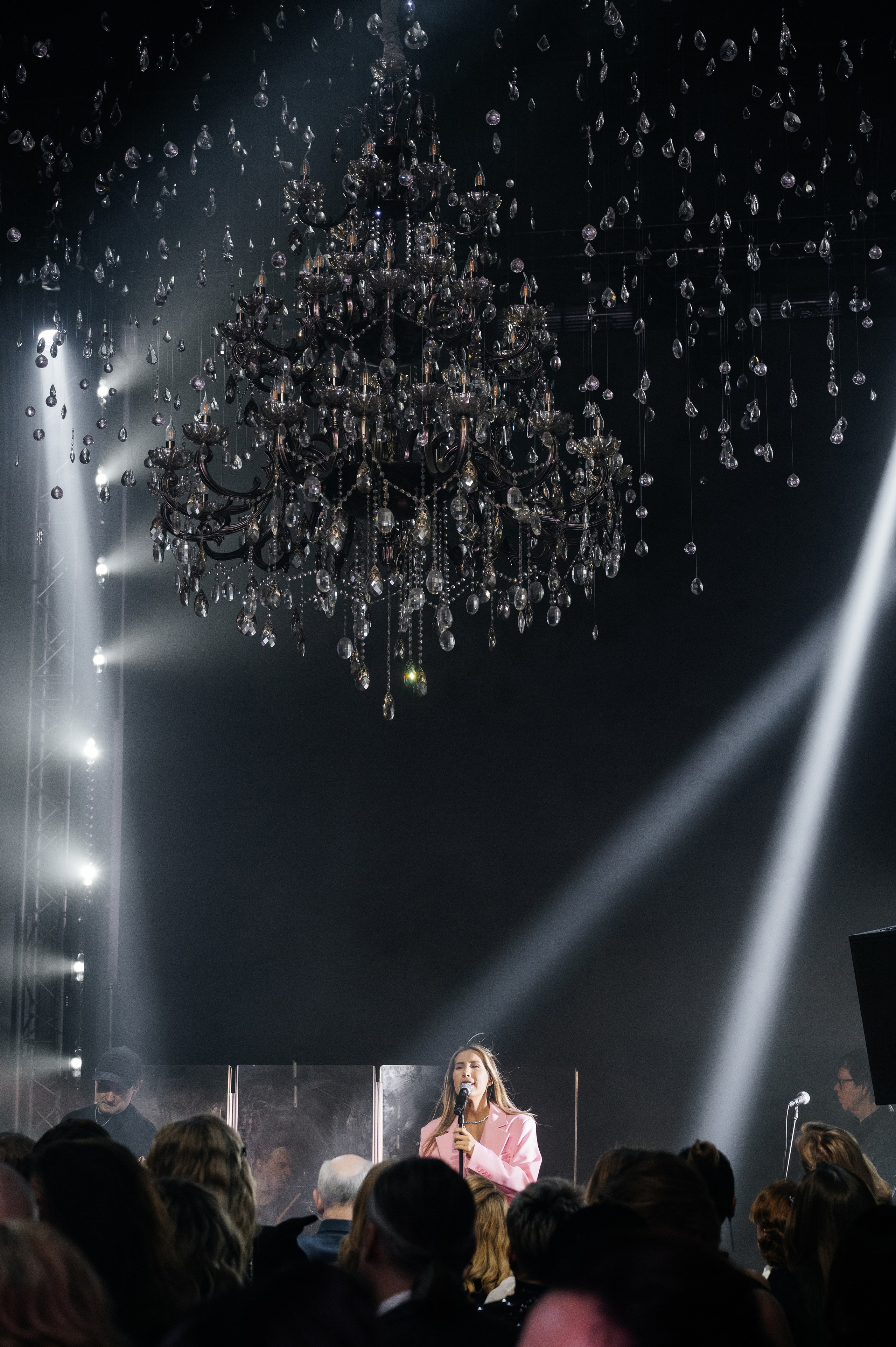 SECRET SHOW. Wedding photographer in Moscow and around the world Andrey Medvednikov